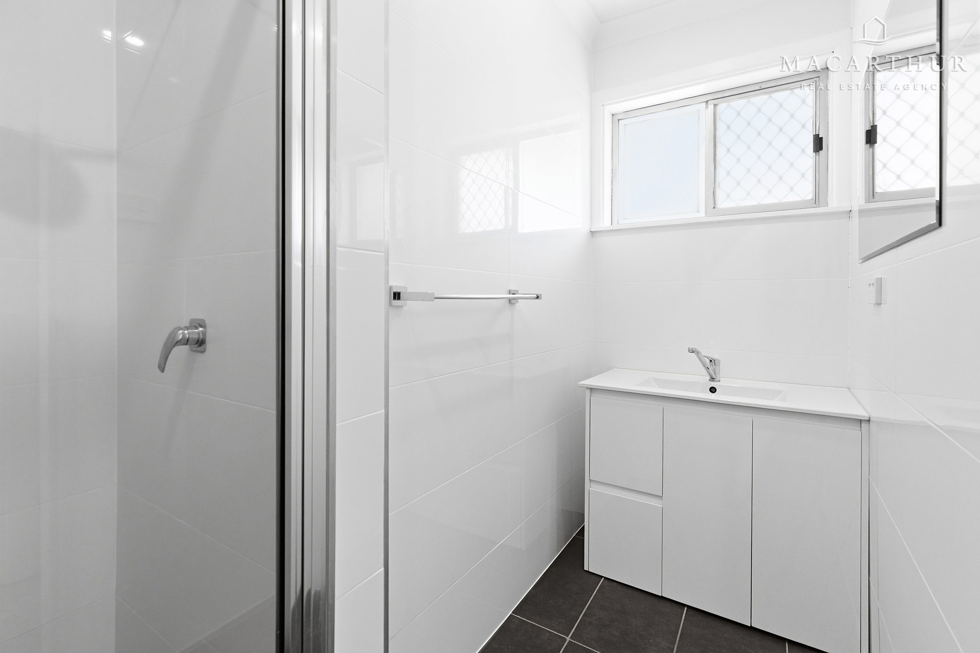 30 MACARTHUR STREET, Ashmont NSW 2650 - Image 8
