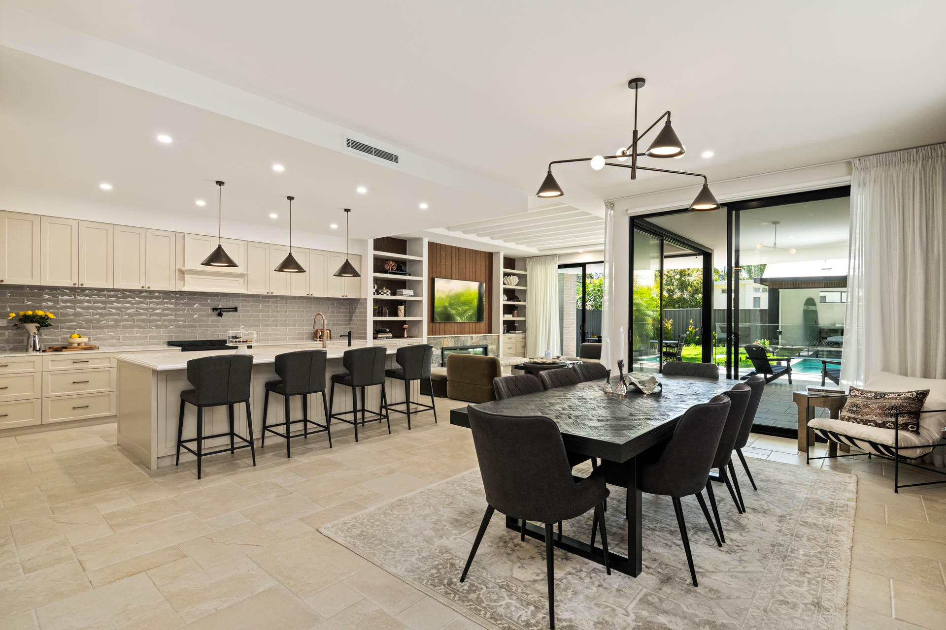 32 Whale Beach Road, Avalon Beach, NSW 2107 - Image 1