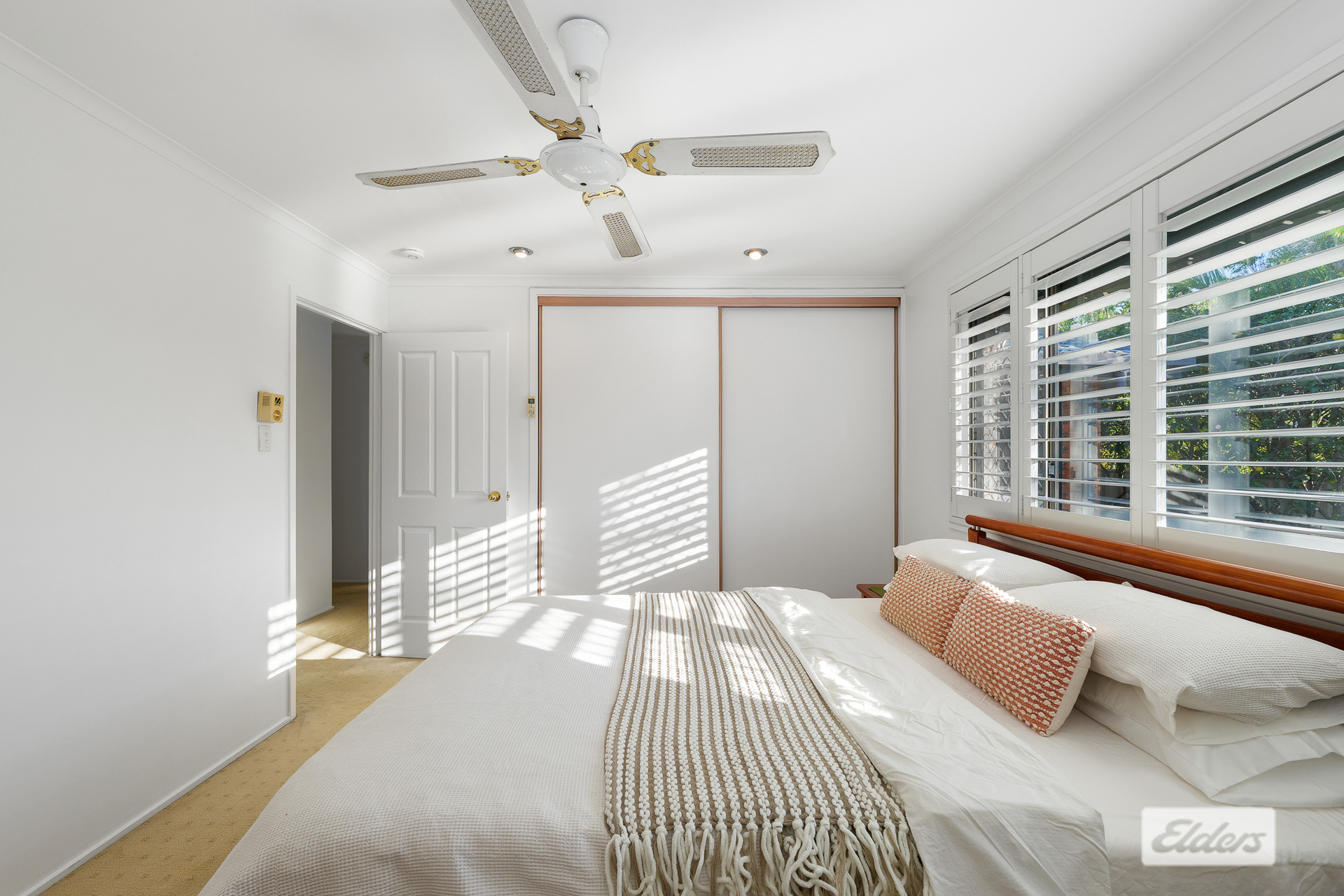 3-bedroom house at 92 Springfield Crescent, Daisy Hill QLD 4127, Logan, Queensland