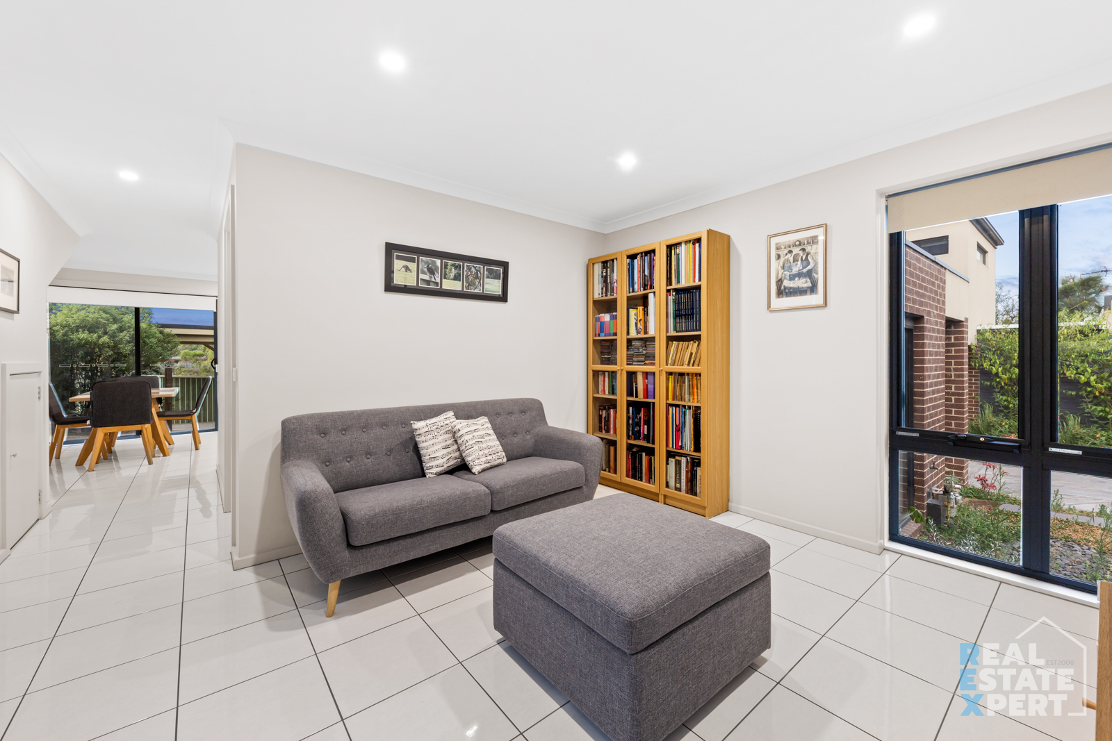 1/8 Moore Road, Hallam, VIC 3803 - Image 4