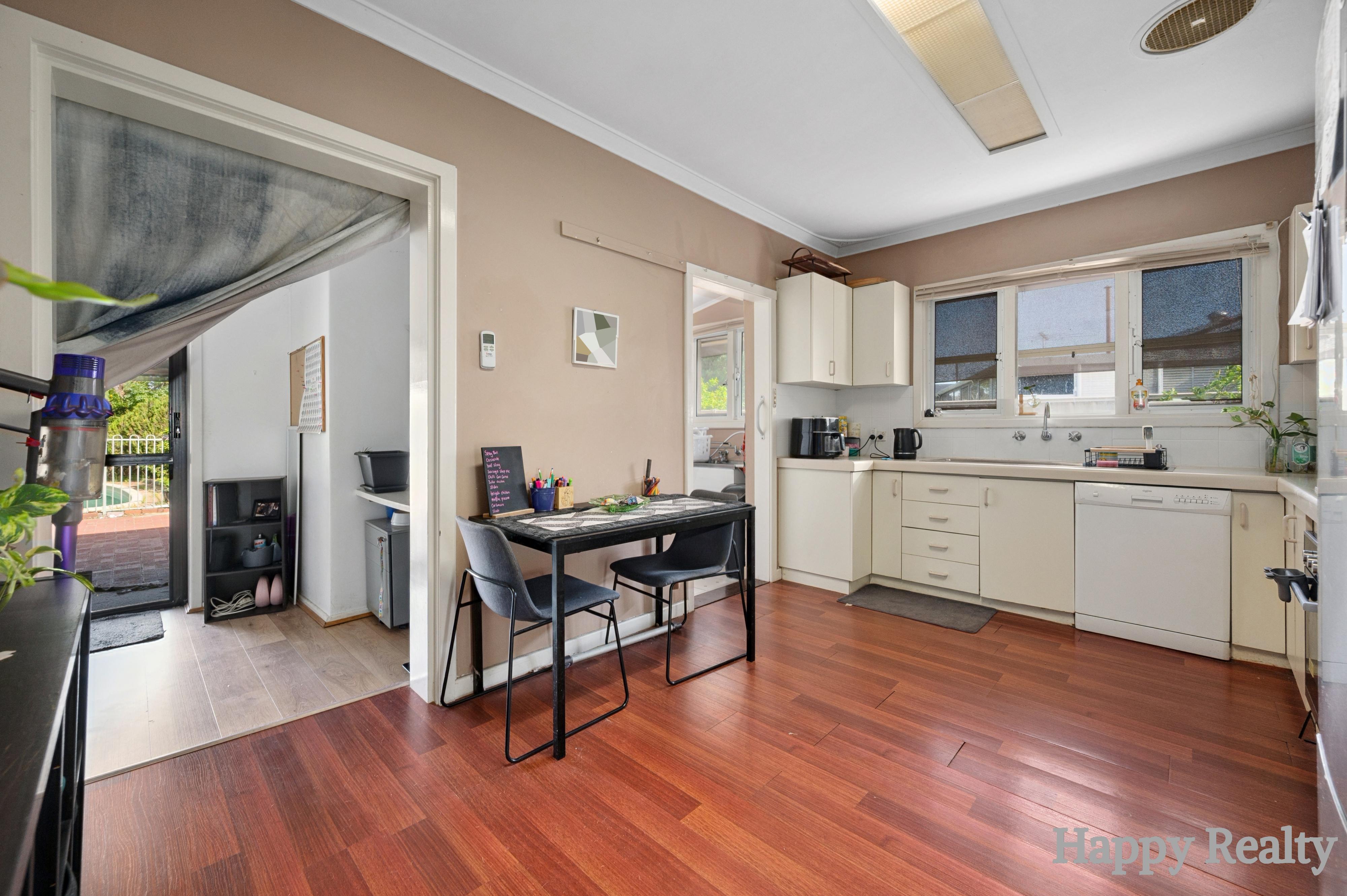 70 SPRING ROAD, Thornlie WA 6108 - Image 8