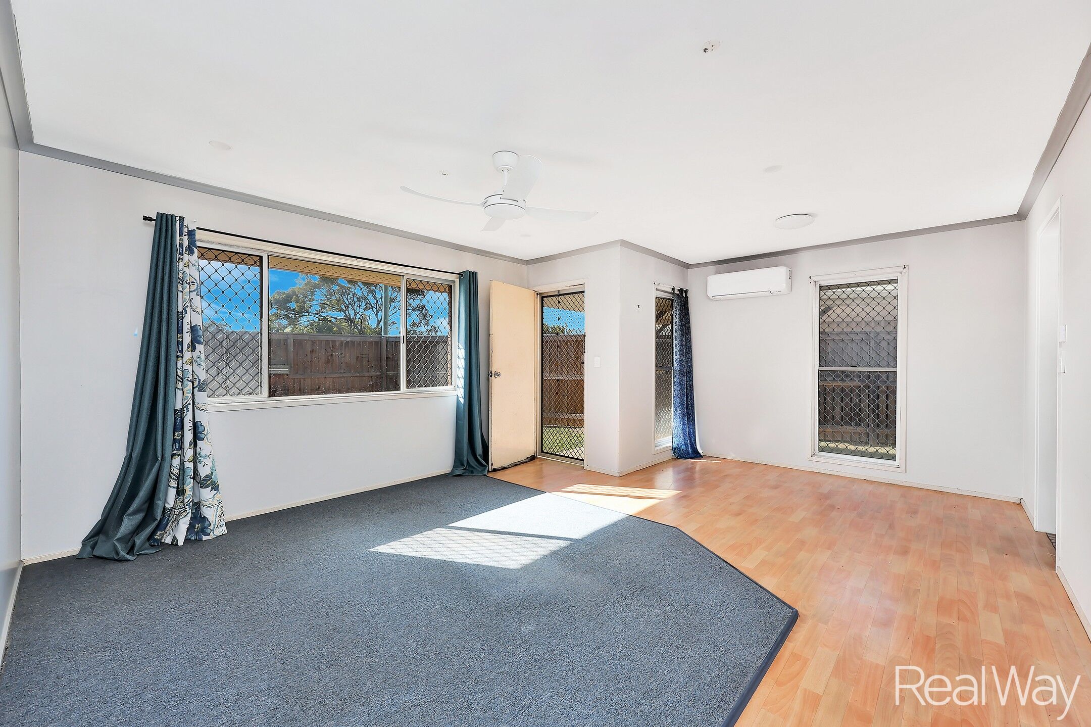 13 SCHOCH STREET, Avenell Heights QLD 4670 - Image 6