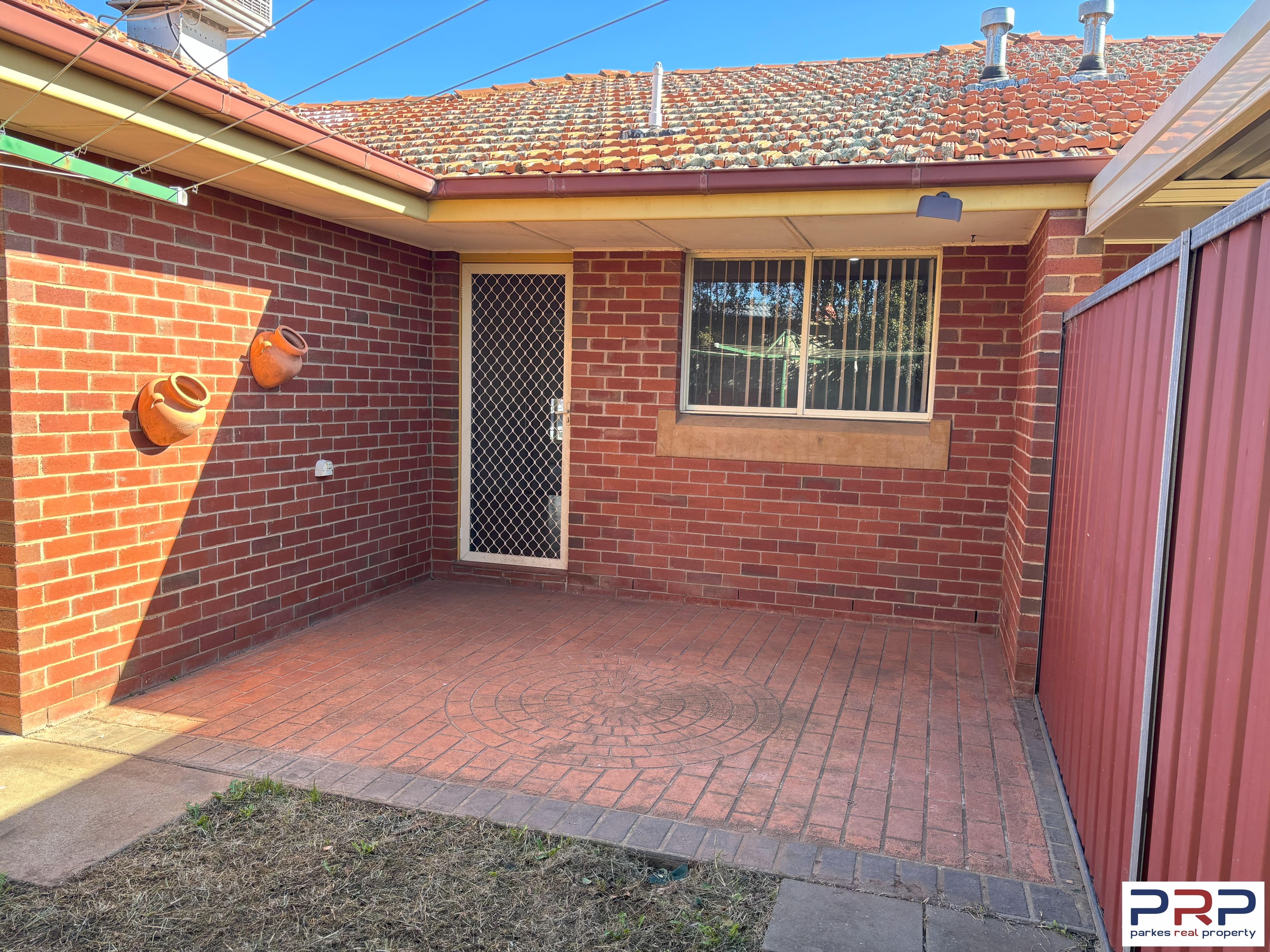 3-bedroom house at 1/4 Friendship Place, Parkes, NSW 2870, Parkes, New South Wales