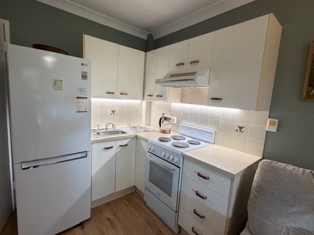 1-bedroom unit at 13/15 Carmichael Court, Wynnum West, Qld, 4178, Brisbane, Queensland