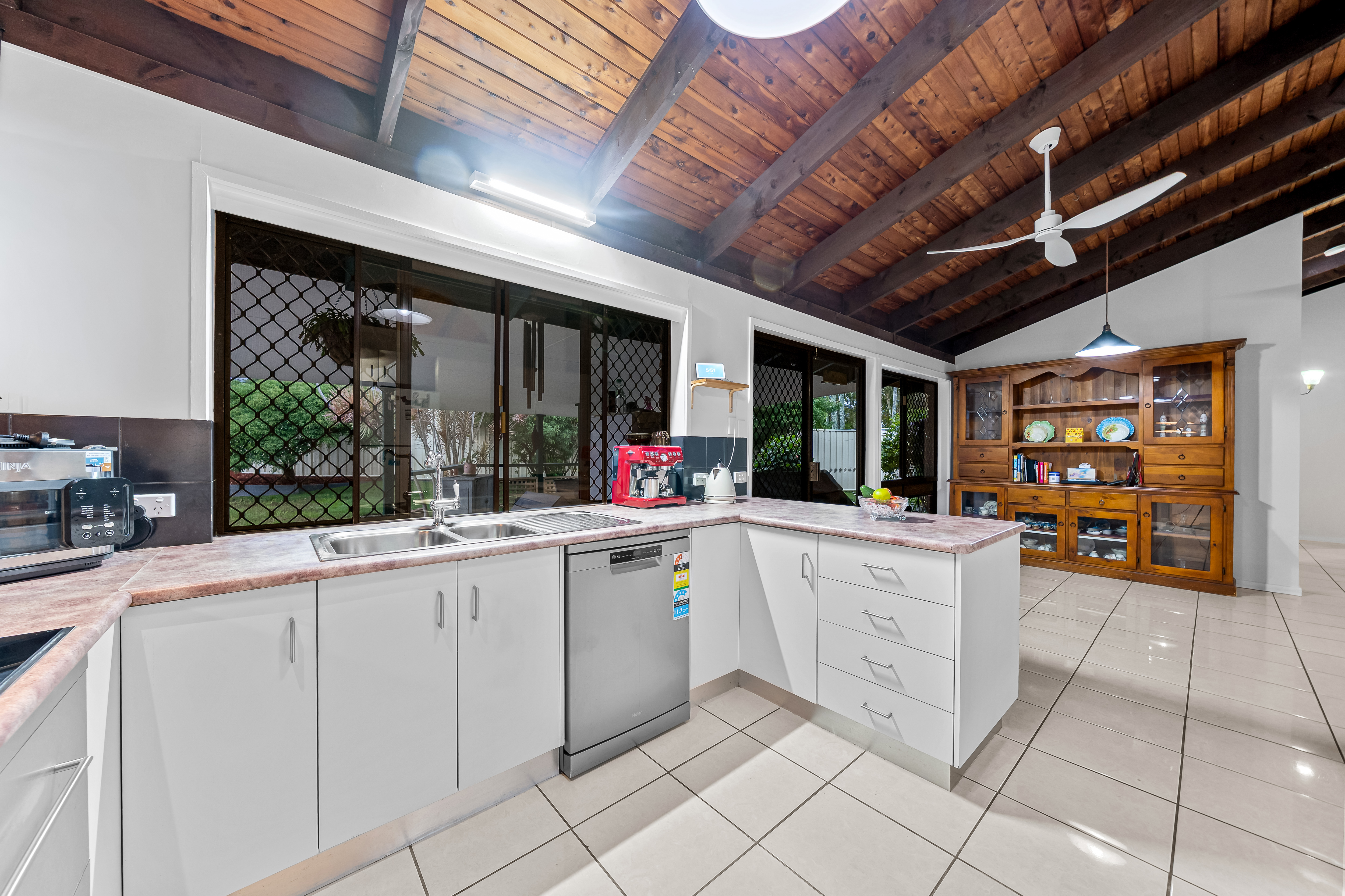 3 LA SENDA COURT, Springwood QLD 4127 - Image 7