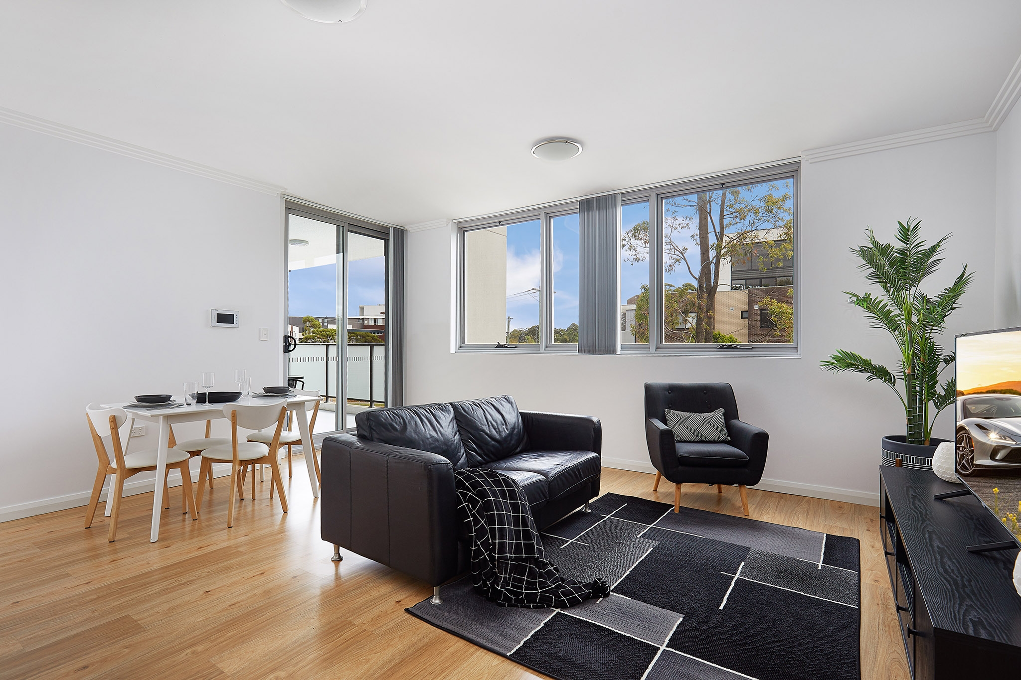 202/450 Peats Ferry Road, Asquith, NSW 2077 - Image 1