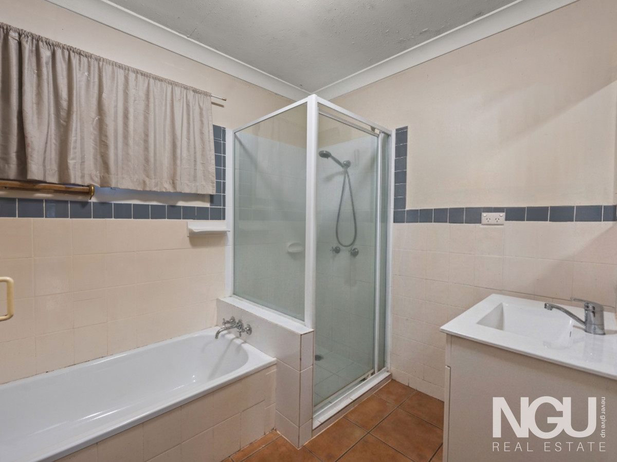 52 HARDING STREET, Raceview QLD 4305 - Image 9