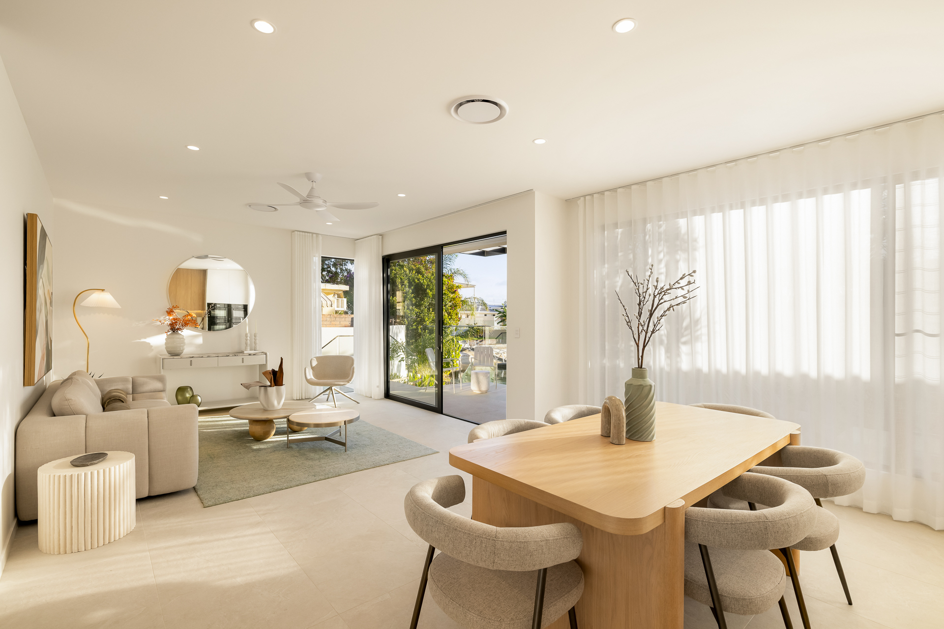 5 RIO VISTA BOULEVARD, Broadbeach Waters QLD 4218 - Image 4