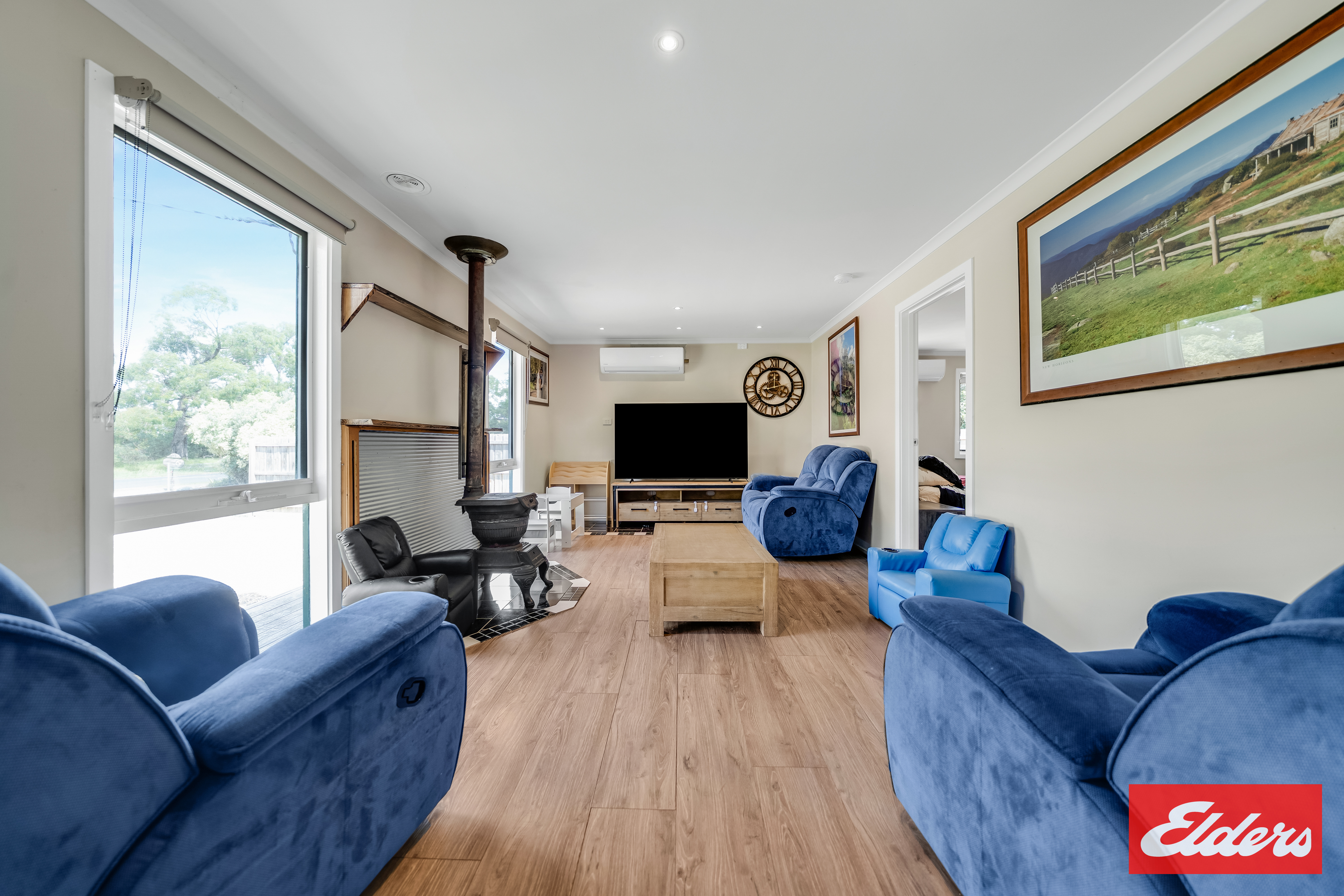 42 RAILWAY AVENUE, Bunyip VIC 3815 - Image 7