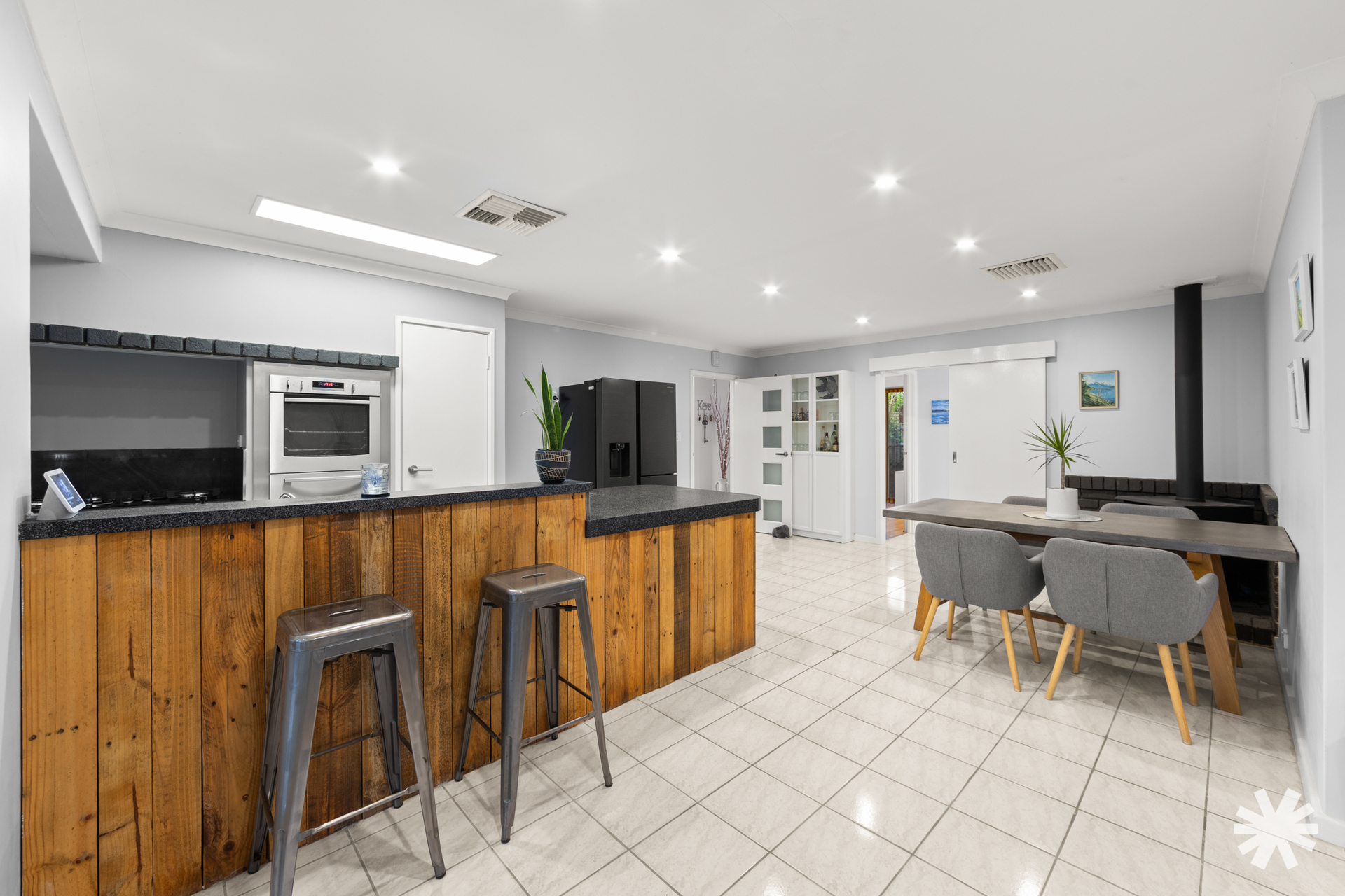 14 CALLEEN COURT, Wilson WA 6107 - Image 7