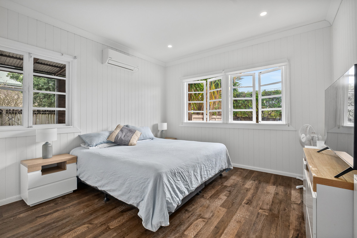 48 HIRSCHFIELD STREET, Zillmere QLD 4034 - Image 9
