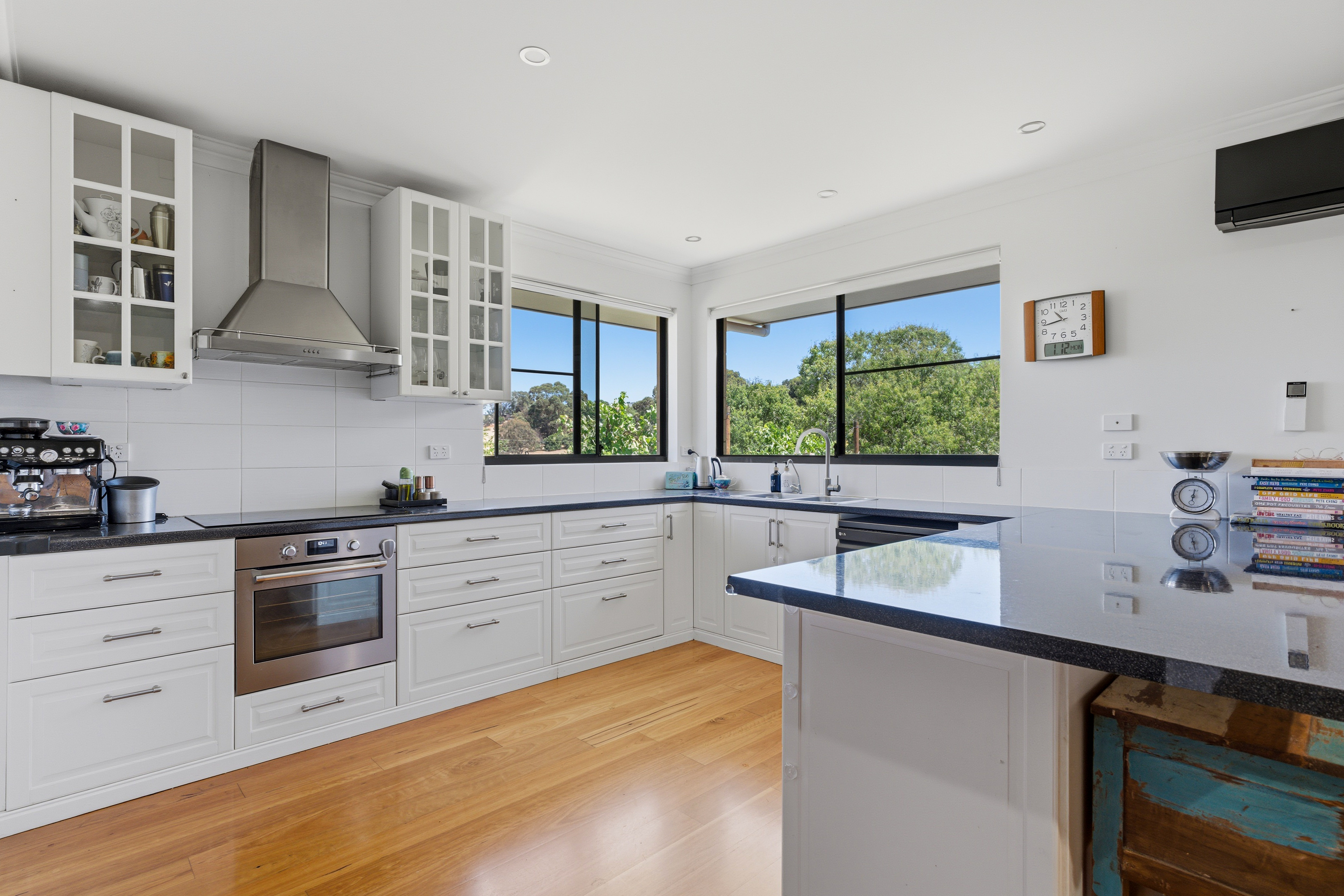 5 MOTTRAM STREET, Bridgetown WA 6255 - Image 2