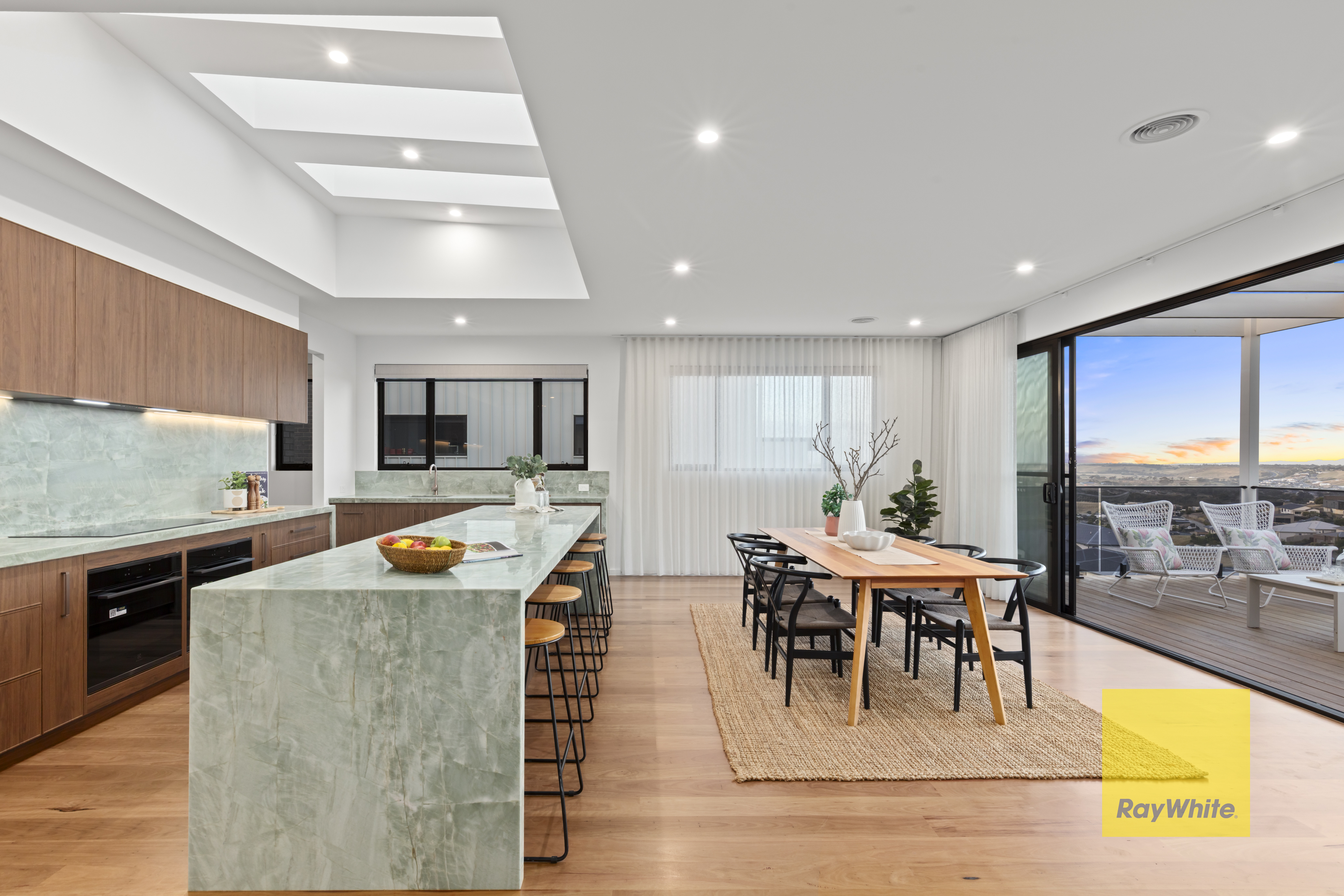 24 Mosman Way, Highton, Vic, 3216 - Image 8