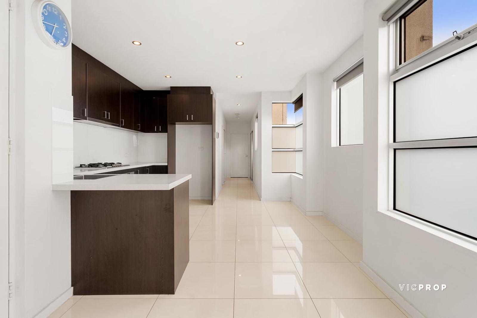 2/28 Millers Road, Brooklyn, VIC 3012 - Image 10