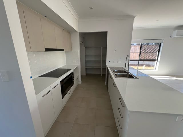 10  Av Brighton Street , Laidley North, Qld, 4341 - Image 3