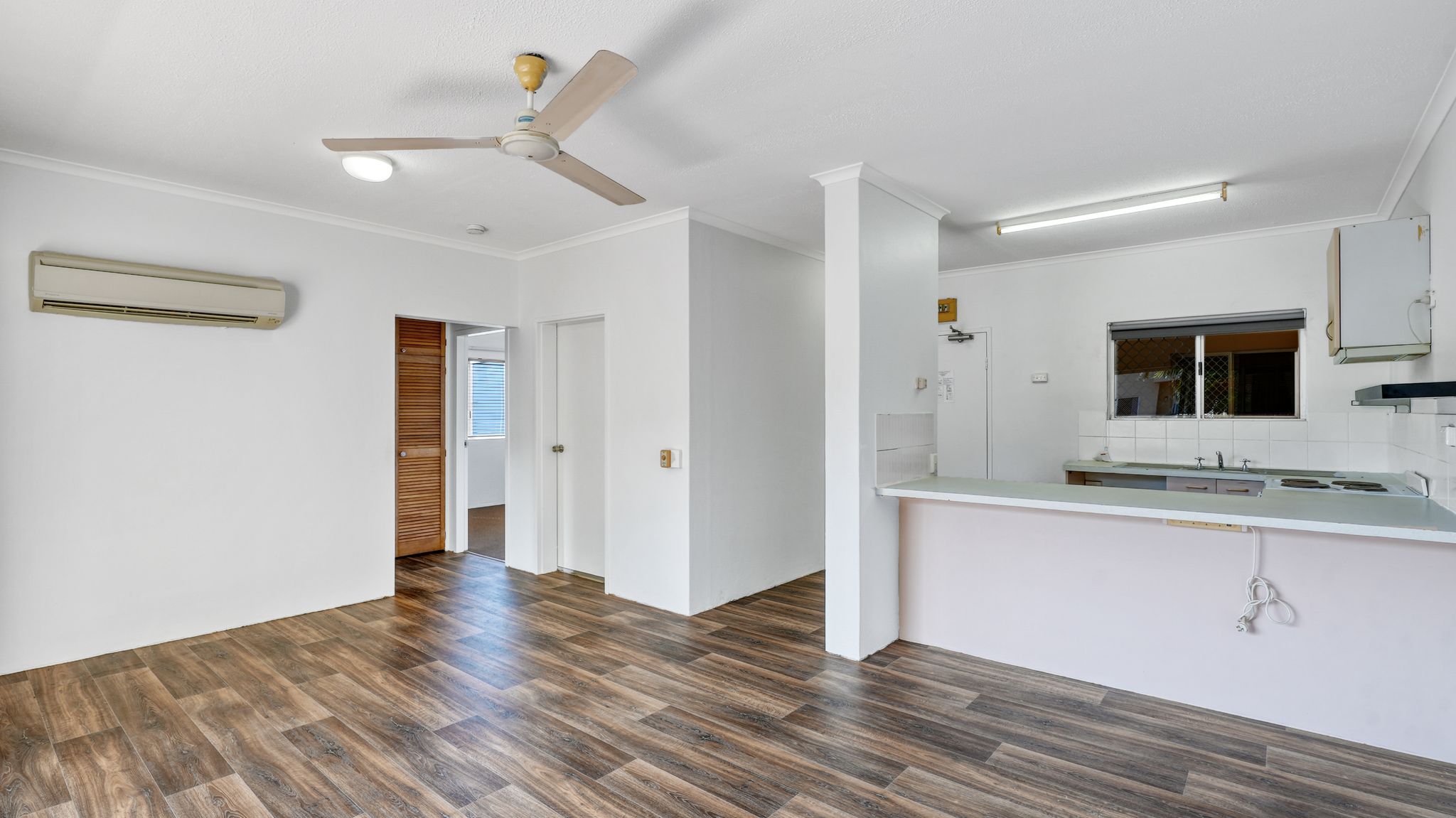 210/191-193 Mcleod Street, Cairns North, Qld, 4870 - Image 4