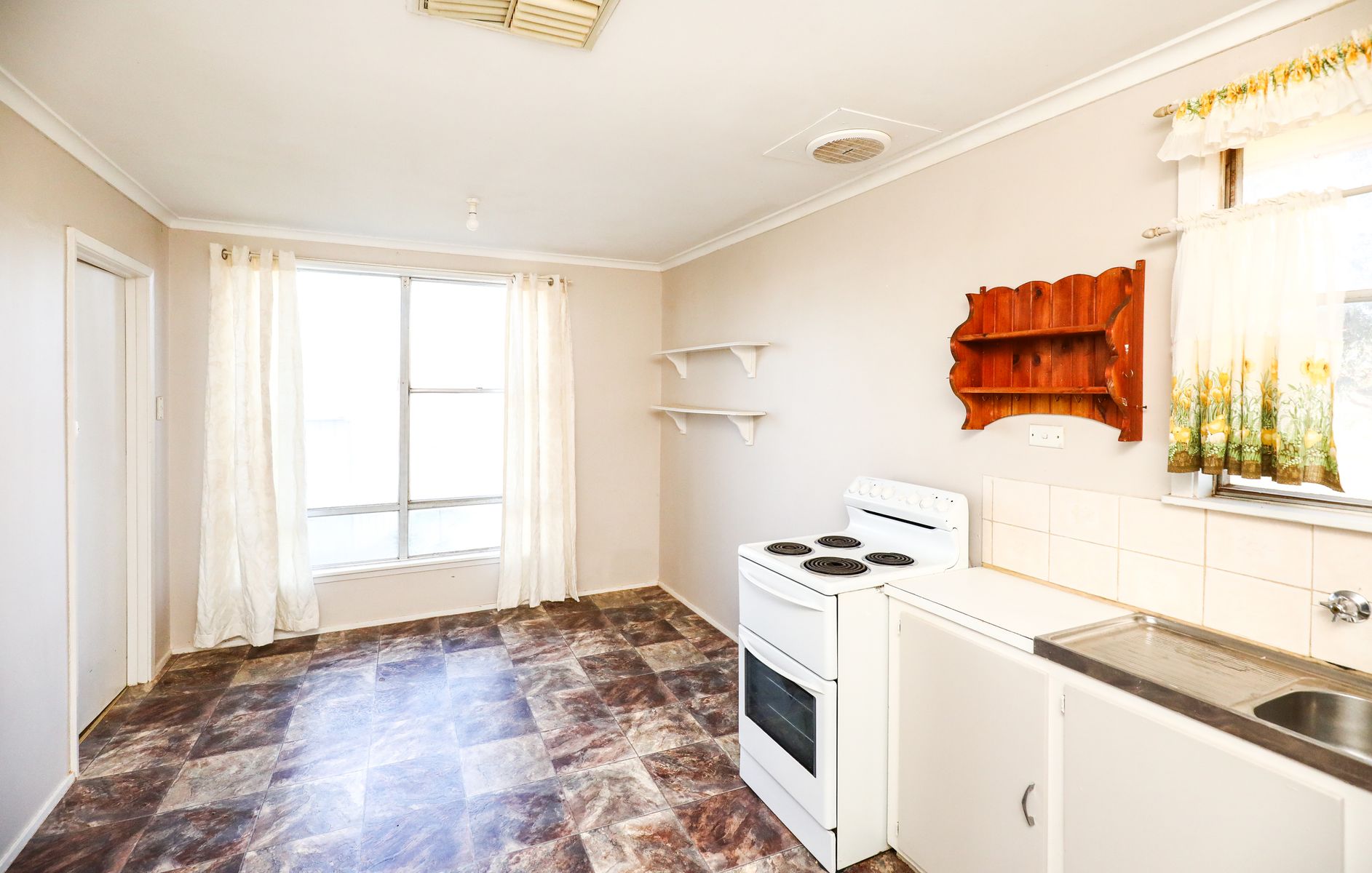 3-bedroom house at 341 Twenty Third Street, Koorlong, VIC 3501, Mildura, Victoria