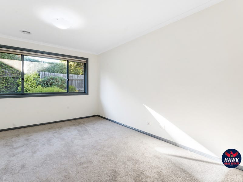 41 Bluestone Gardens, Jerrabomberra, NSW 2619 - Image 10