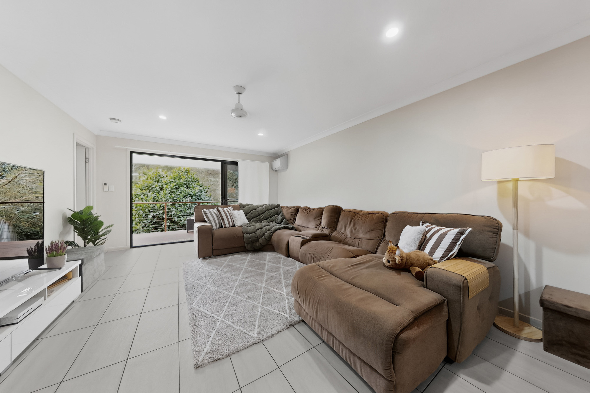 3-bedroom unit at 2/4 Wells Street, Palmwoods, QLD 4555, Sunshine Coast, Queensland