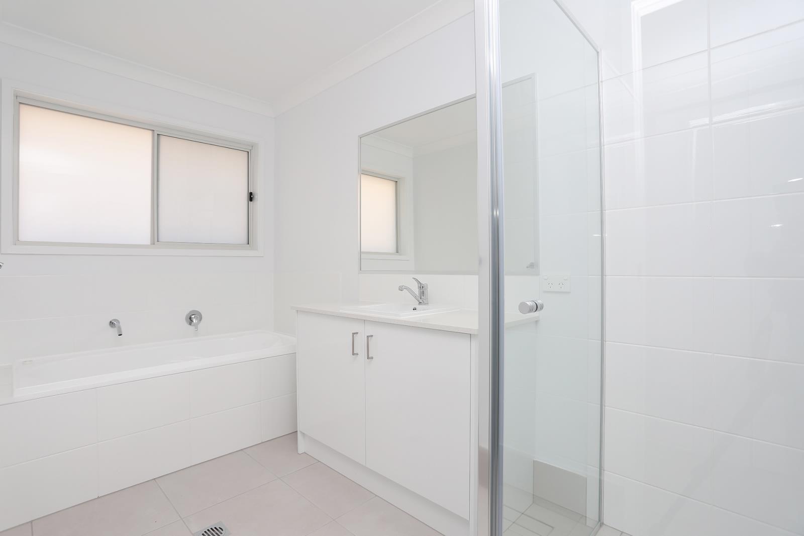 4-bedroom house at 6 Mackellar Way, Walloon, QLD 4306, , Queensland