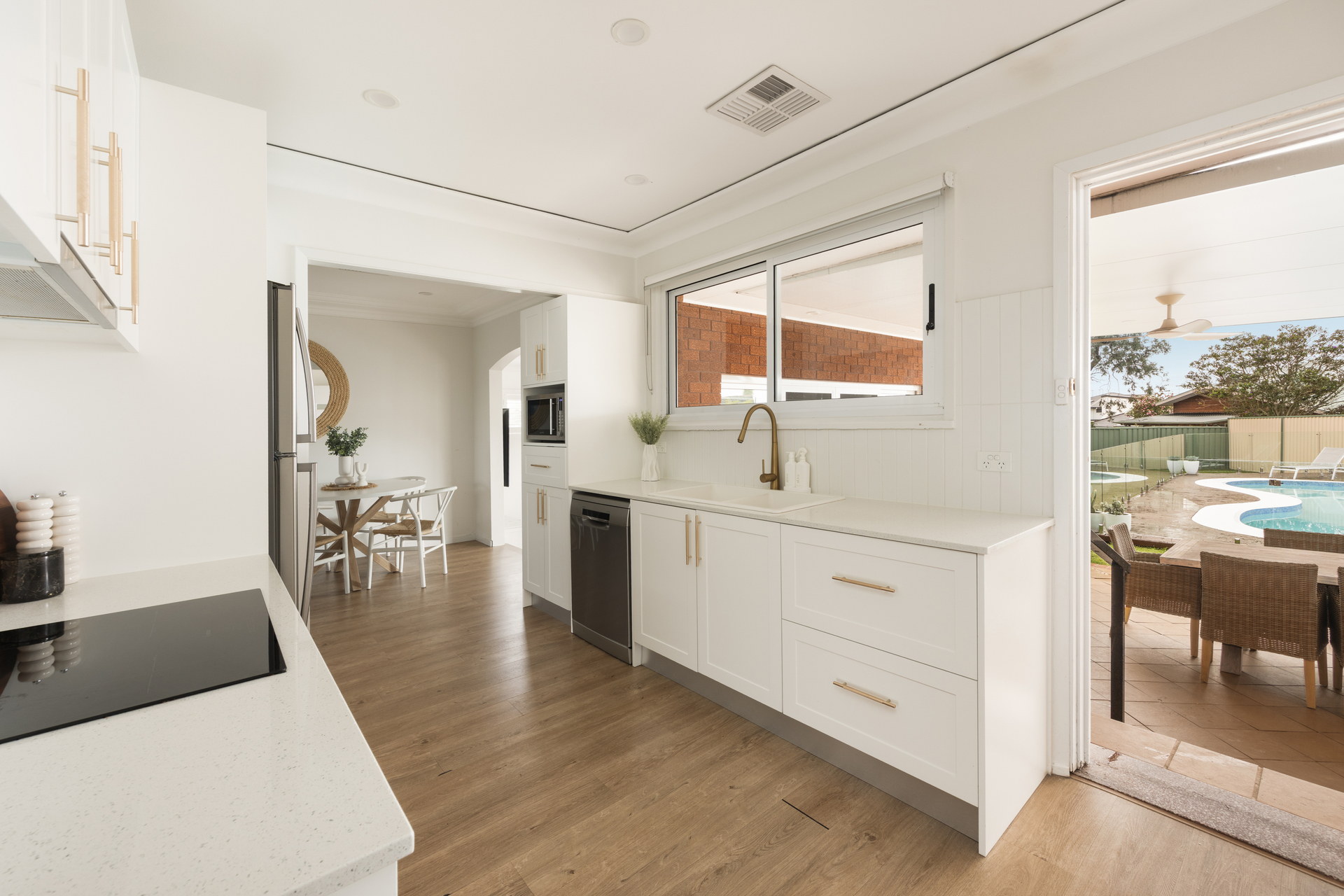 3 LOLA PLACE, Miranda NSW 2228 - Image 4
