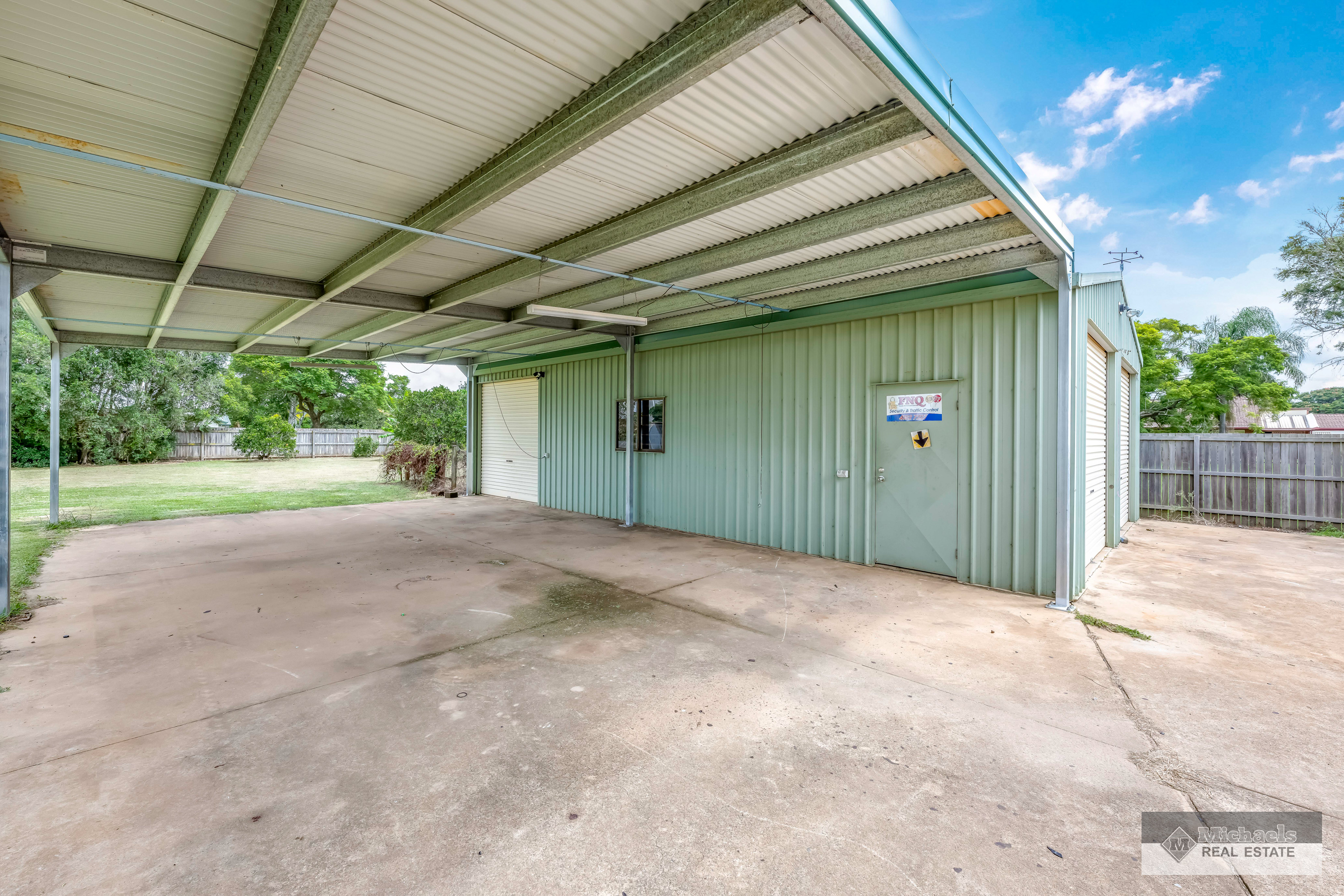 7 Thabeban Street, Avenell Heights, QLD 4670 - Image 9