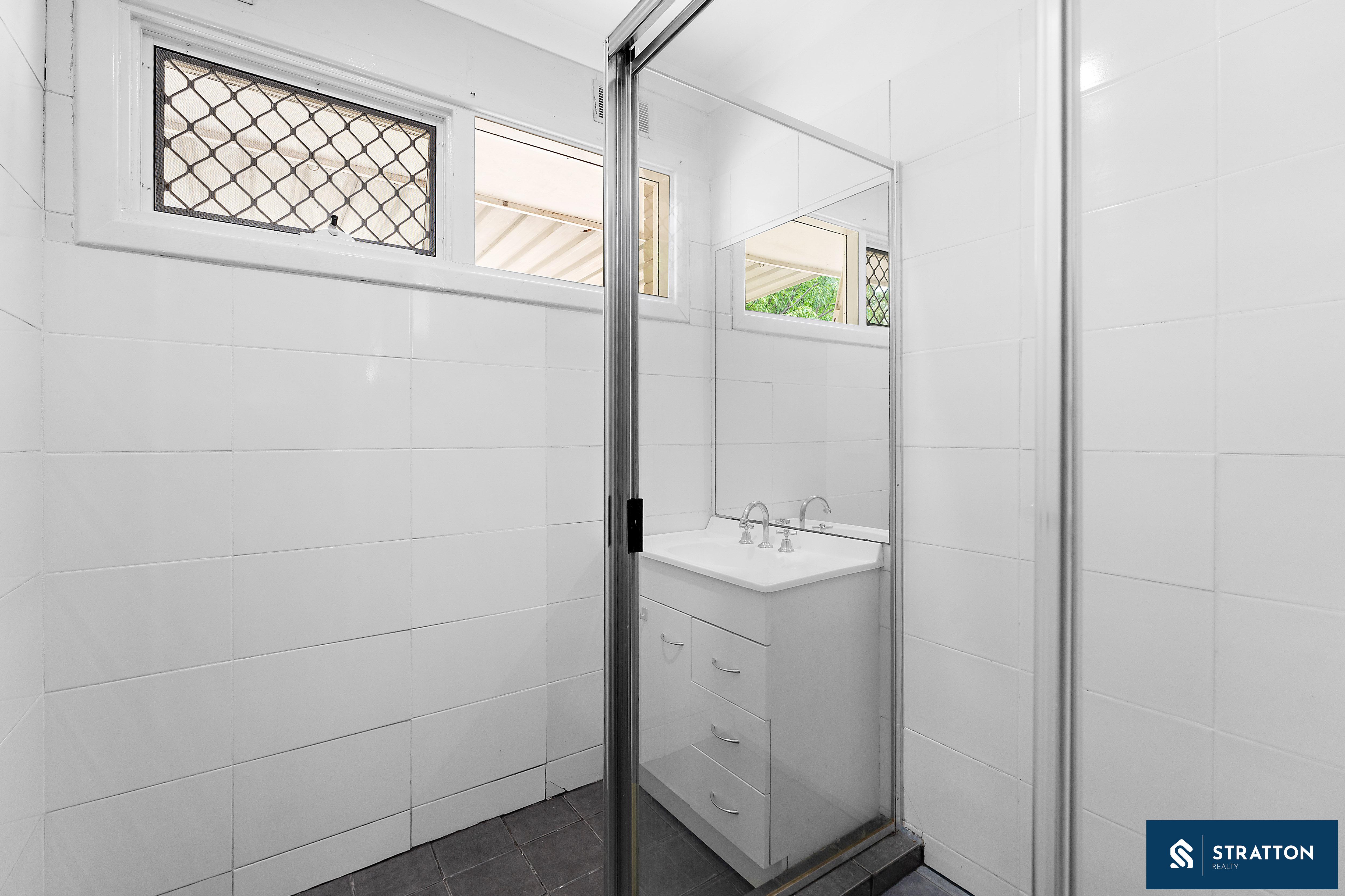 3-bedroom house at 4 Amaroo Court, Armadale, WA 6112, Armadale, Western Australia