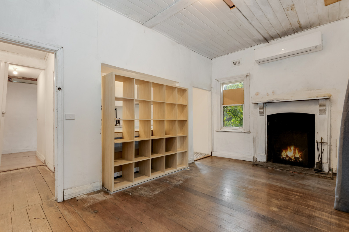 4-bedroom house at 8 Barrell Street, Eaglehawk, VIC 3556, Greater Bendigo, Victoria