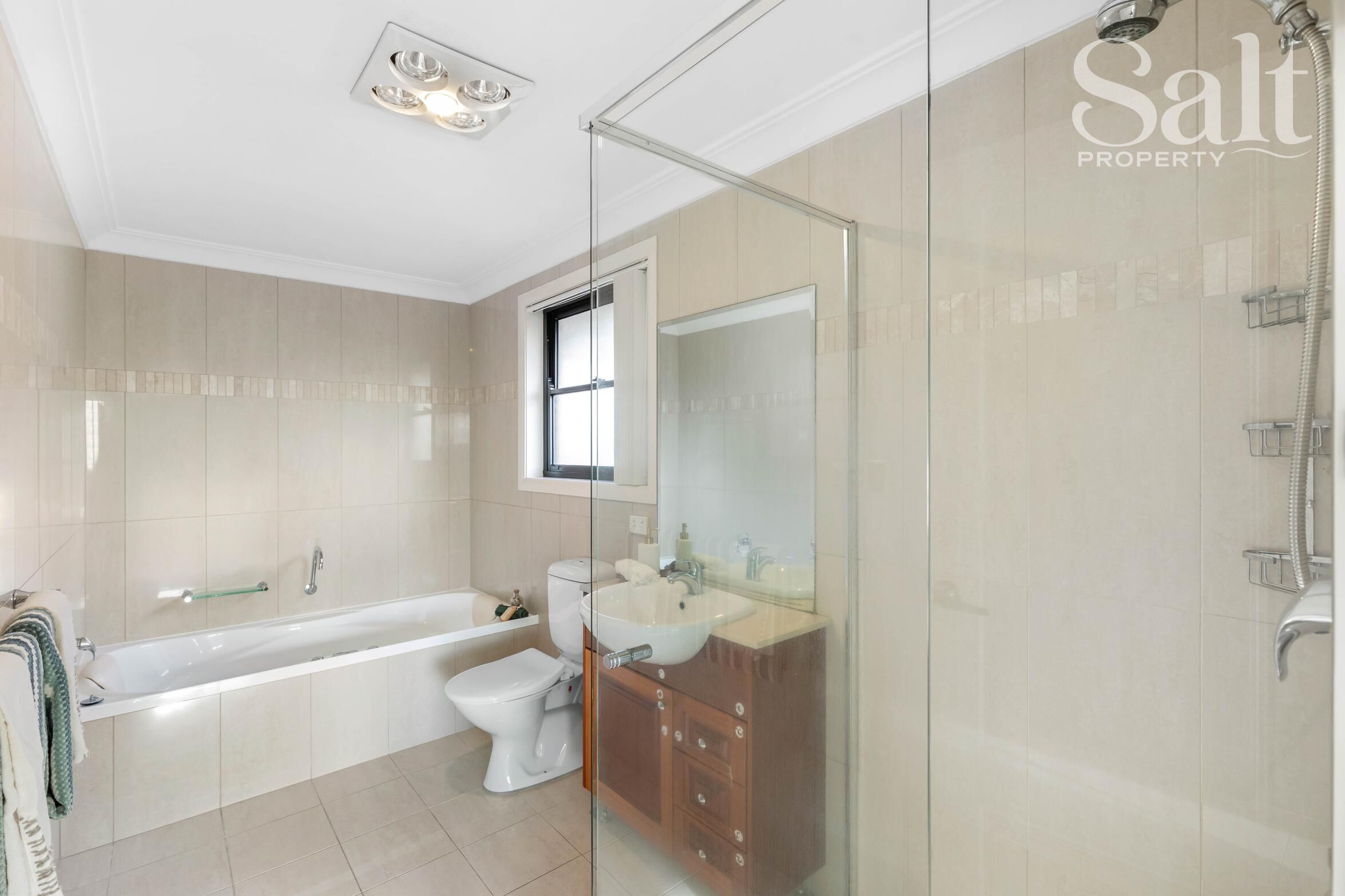 5-bedroom house at 26 Henry Street, Merewether, NSW 2291, Newcastle, New South Wales