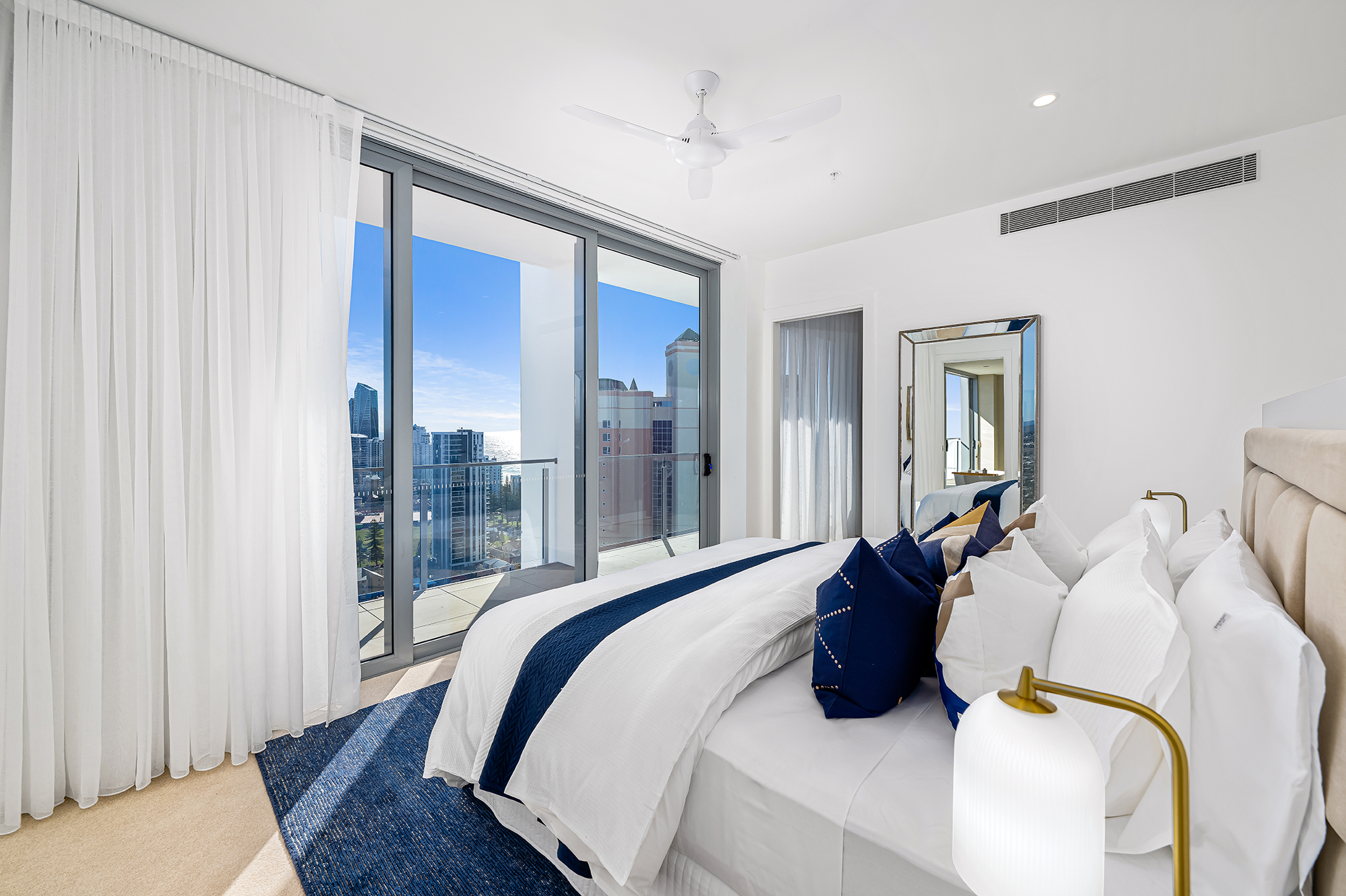 2401/122 Surf Parade, Broadbeach, Qld, 4218 - Image 10