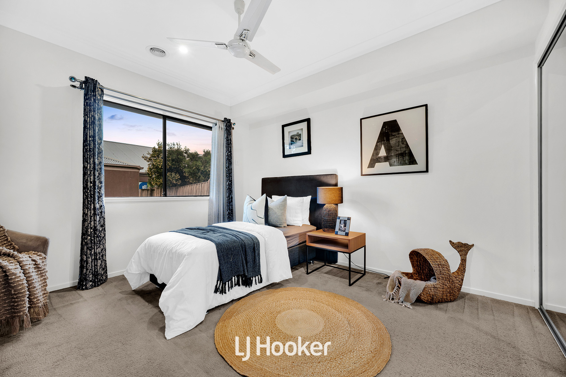 4-bedroom house at 2 BLACKLEDGE DRIVE, Cranbourne East VIC 3977, Casey, Victoria