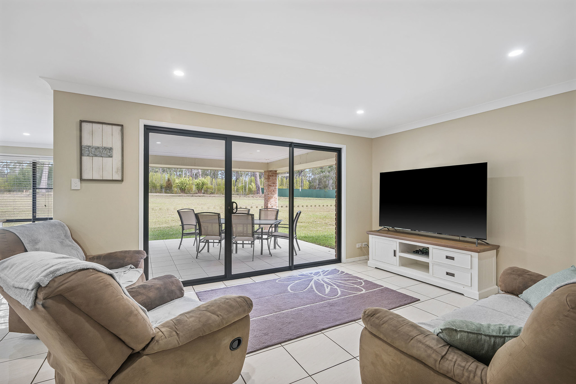 6-bedroom house at 238 Settlers Way, South Kempsey, NSW 2440, Kempsey, New South Wales