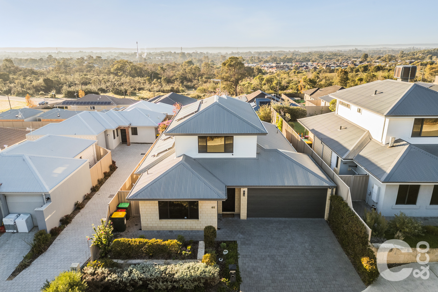 46 Pickering Avenue, Parmelia, WA 6167 - Image 2