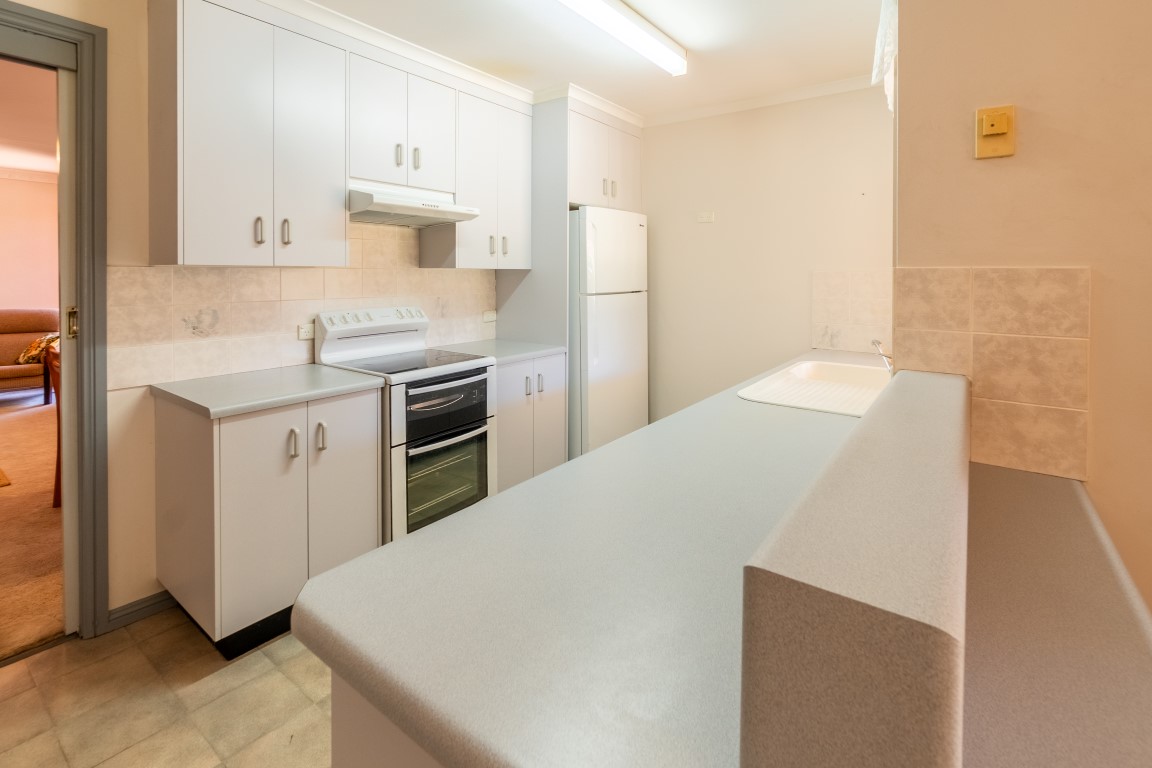 91 POLARIS STREET, Temora NSW 2666 - Image 7