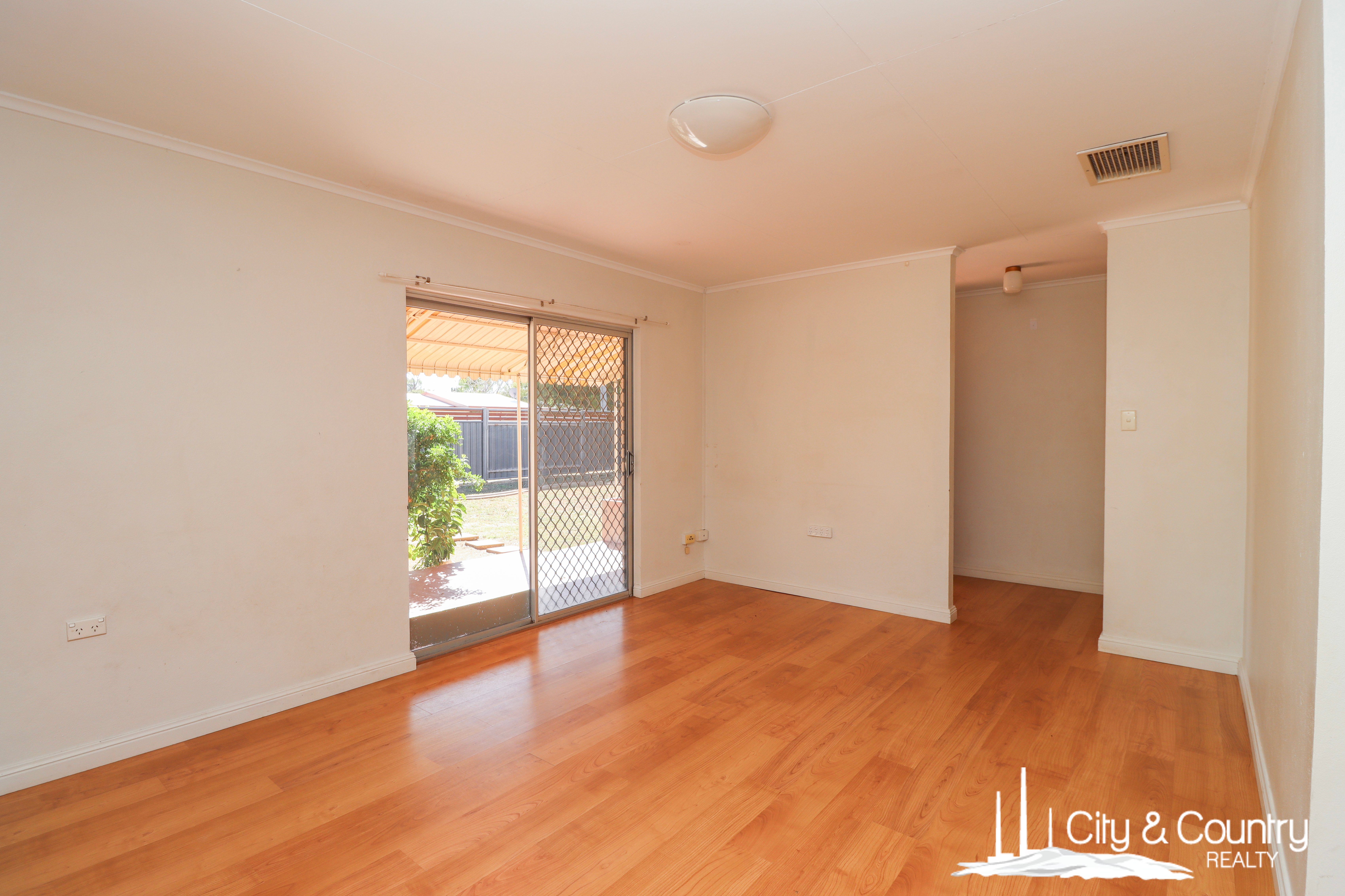 10 Jacobsen Crescent, Sunset, QLD 4825 - Image 6