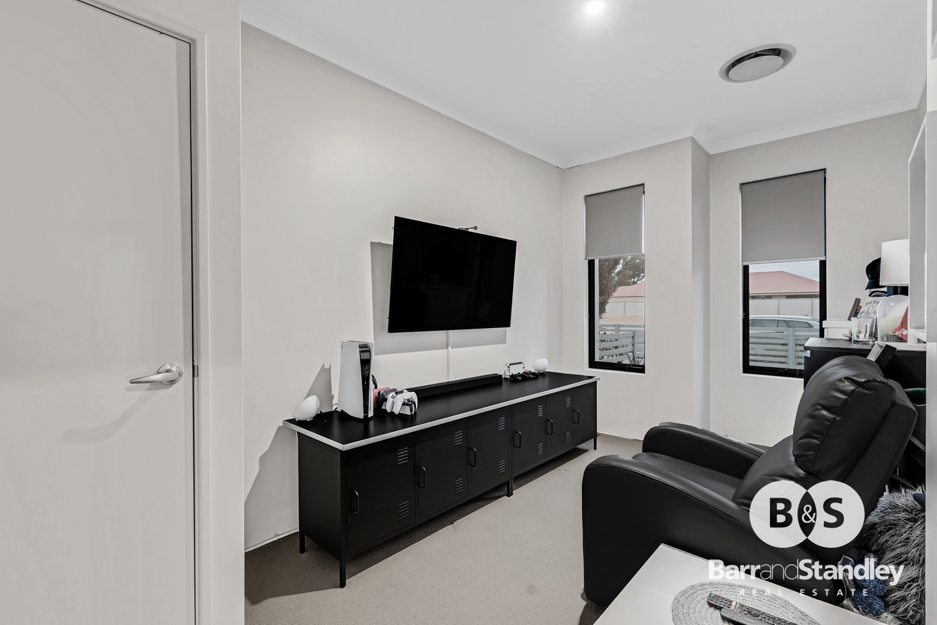 3-bedroom unit at 15A CONSTELLATION DRIVE, Australind WA 6233, Harvey, Western Australia