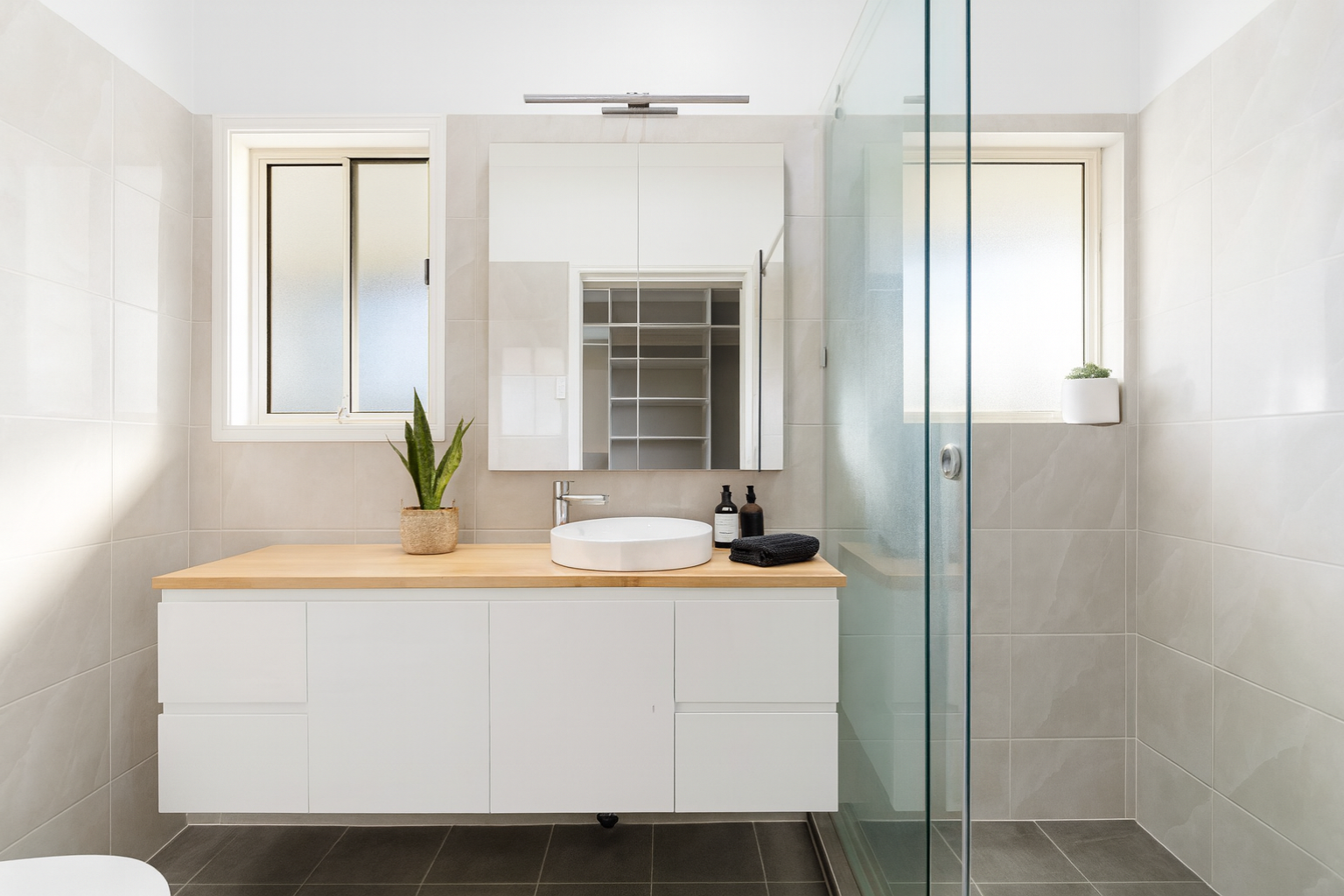 6-bedroom house at 36 PENDULA CIRCUIT, Forest Lake QLD 4078, Brisbane, Queensland