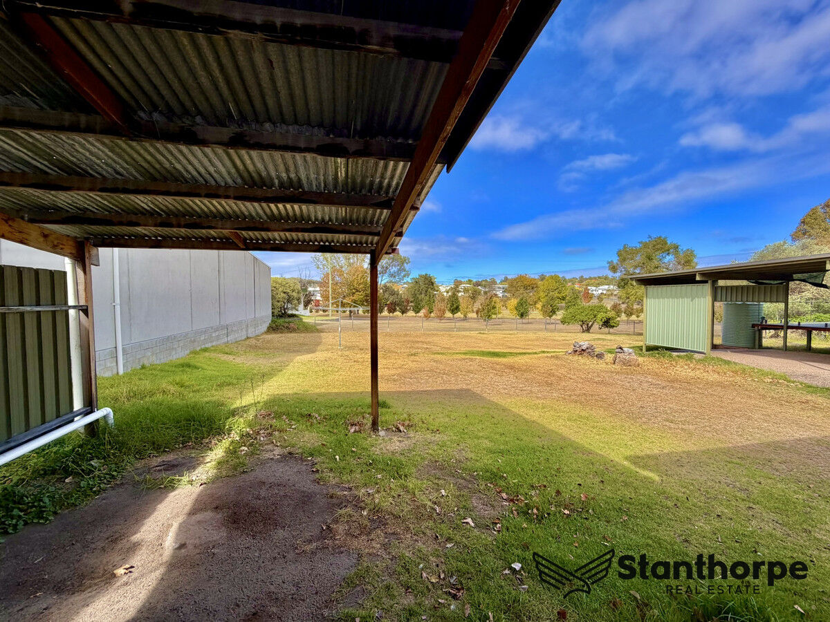 109 FOLKESTONE STREET, Stanthorpe QLD 4380 - Image 7