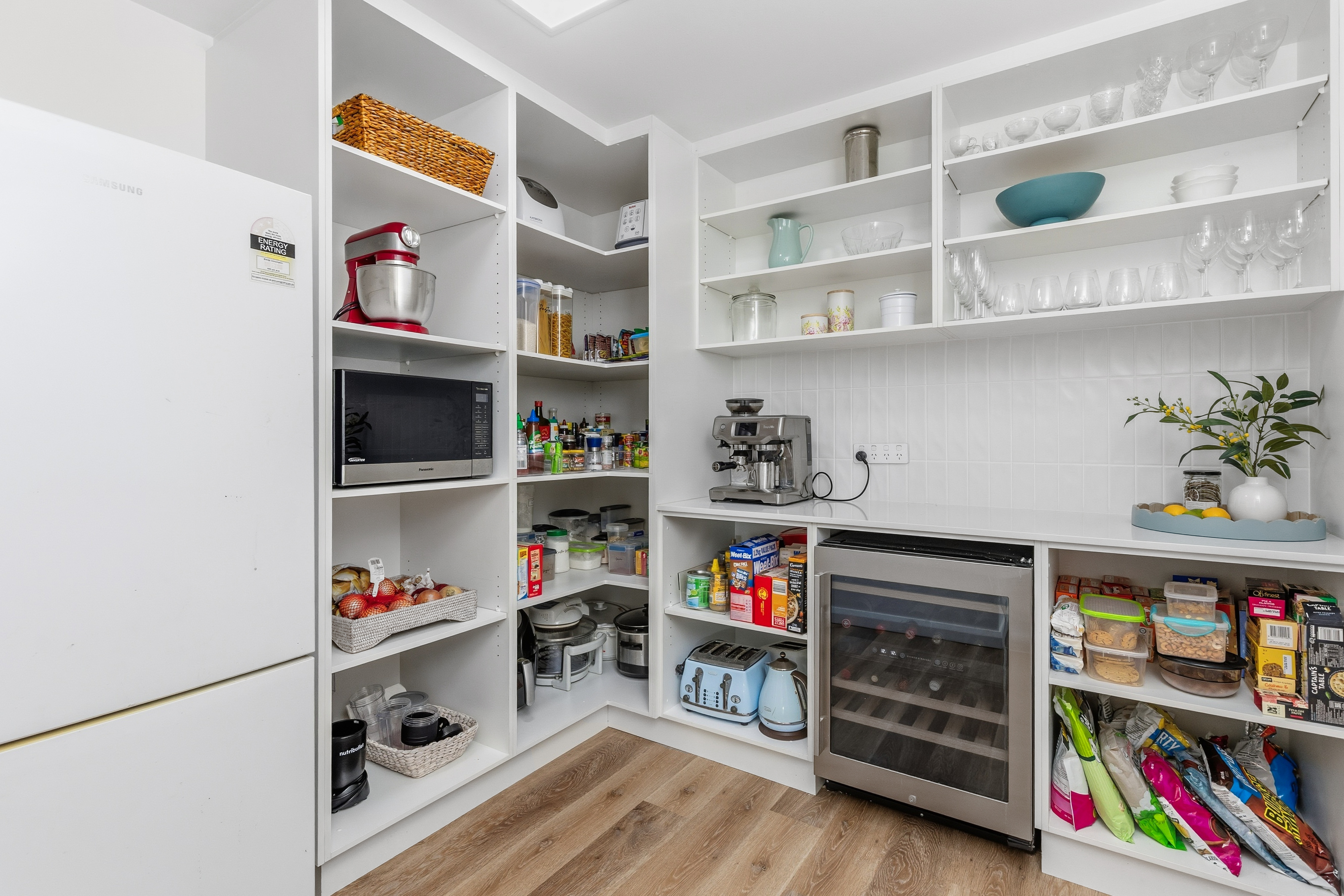 5-bedroom house at 53 Mary Gilmore Road, Wagga Wagga, Nsw, 2650, Wagga Wagga, New South Wales