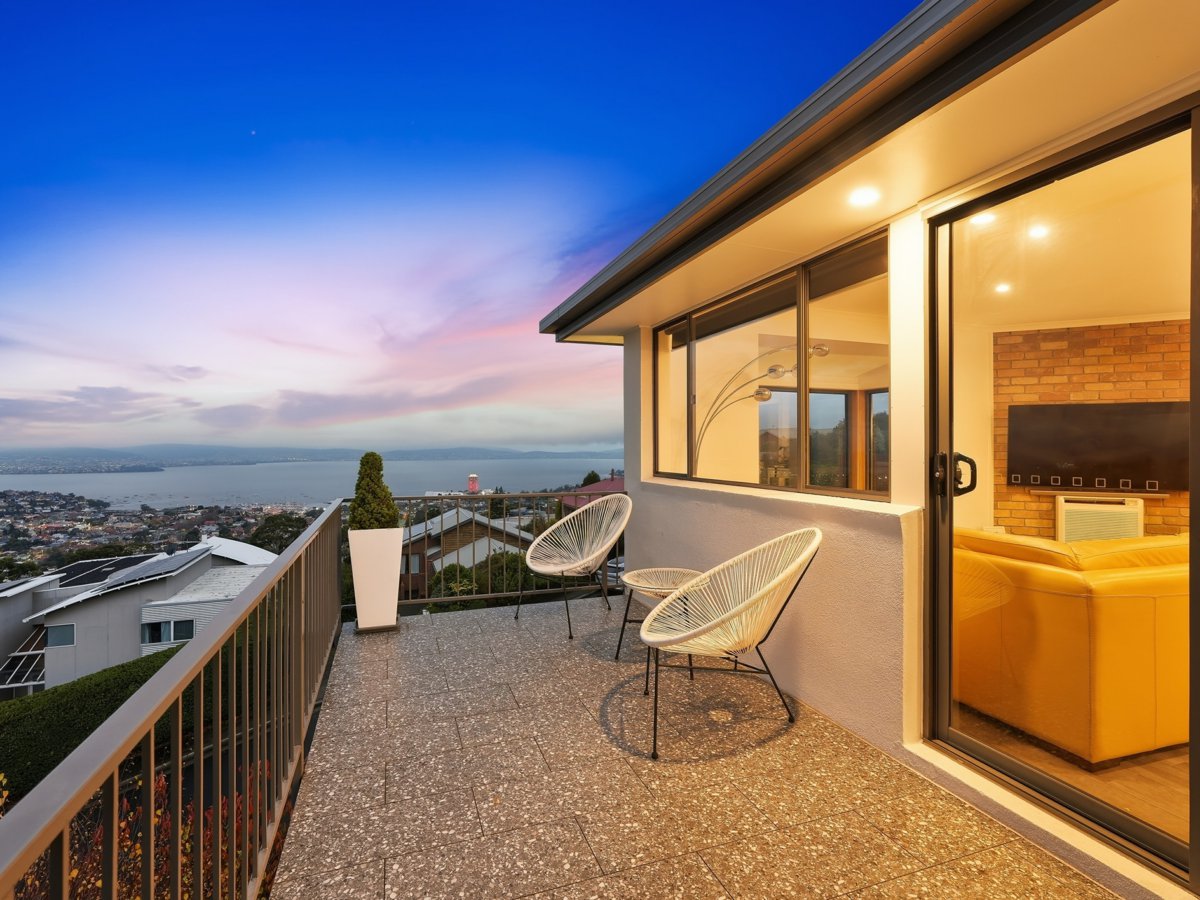 4-bedroom house at 3 CAROLINE STREET, Dynnyrne TAS 7005, Hobart, Tasmania