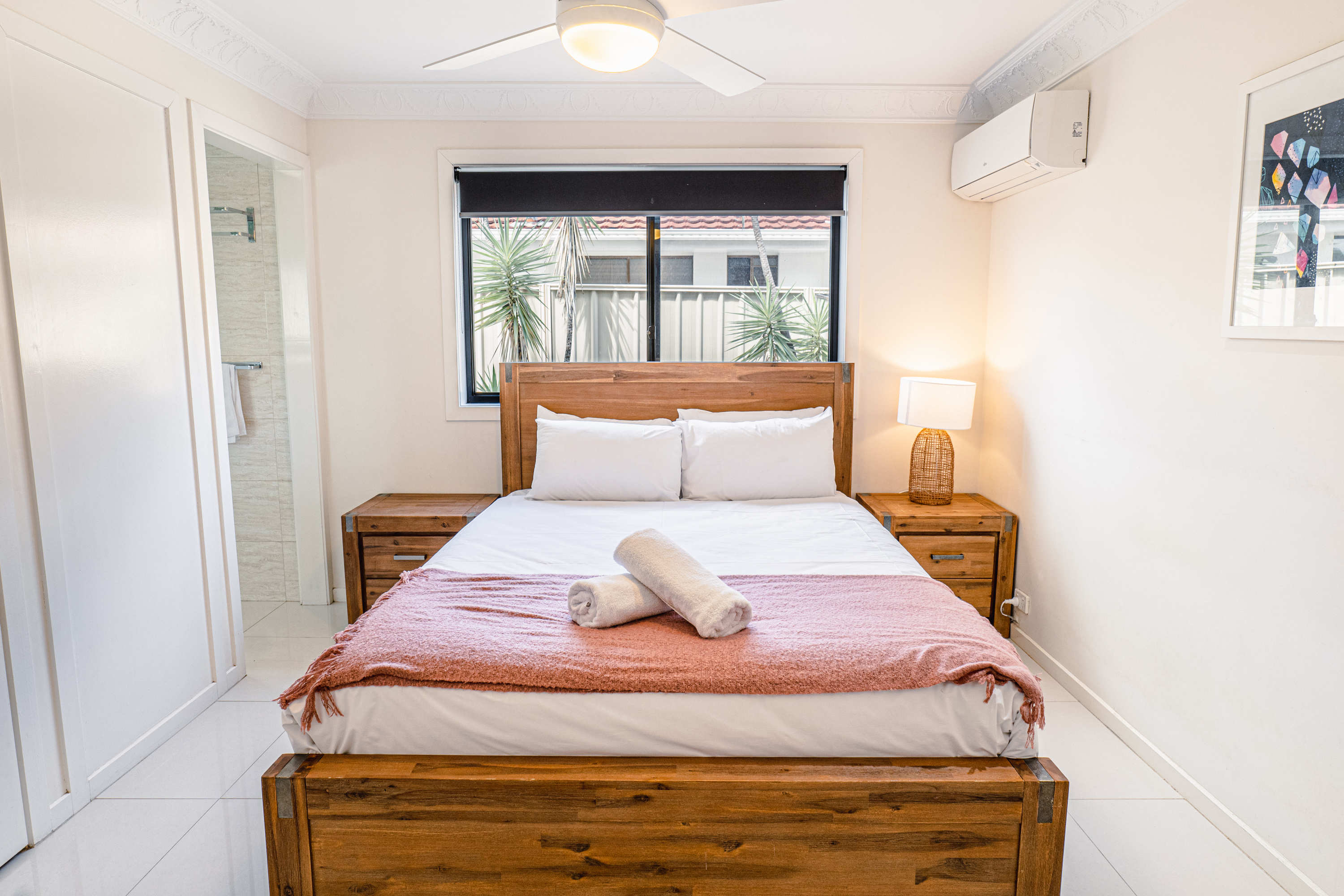75 HOOKER BOULEVARD, Broadbeach Waters QLD 4218 - Image 10