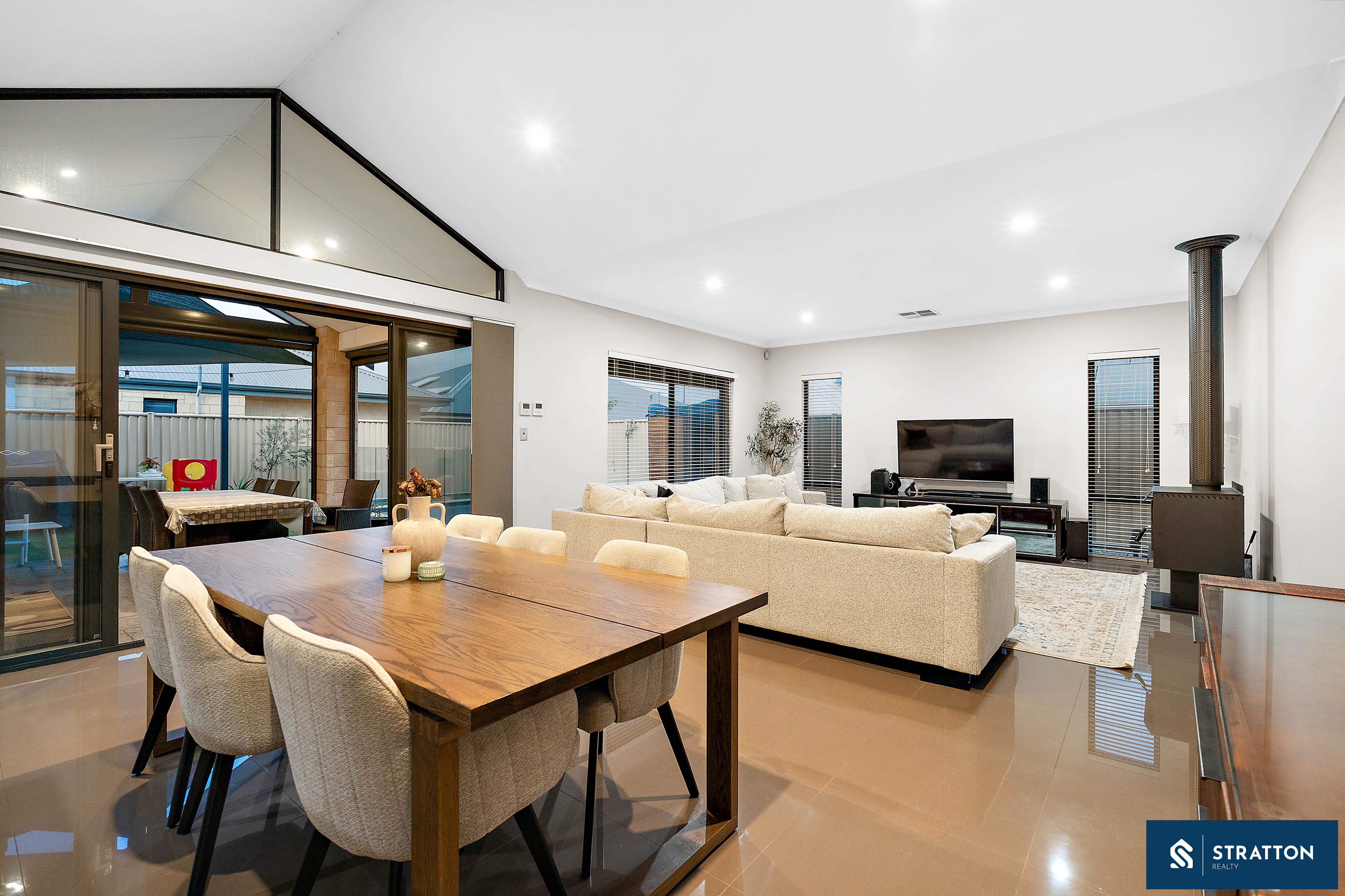14 TRUMPET STREET, Southern River WA 6110 - Image 9