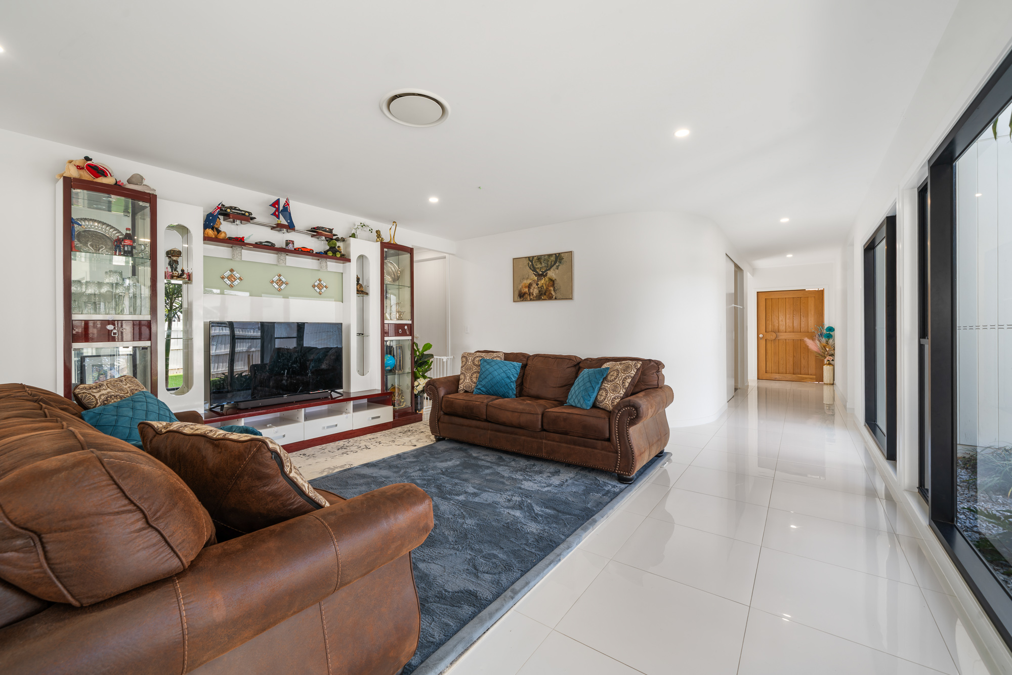 16 MCGRORY DRIVE, Kearneys Spring QLD 4350 - Image 8