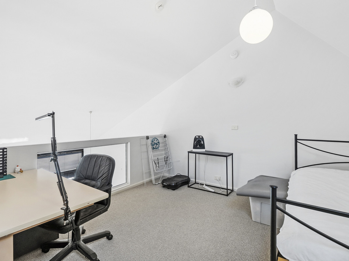 3-bedroom unit at 9 1 CRESWELLS ROW, HOBART TAS 7000, Hobart, Tasmania