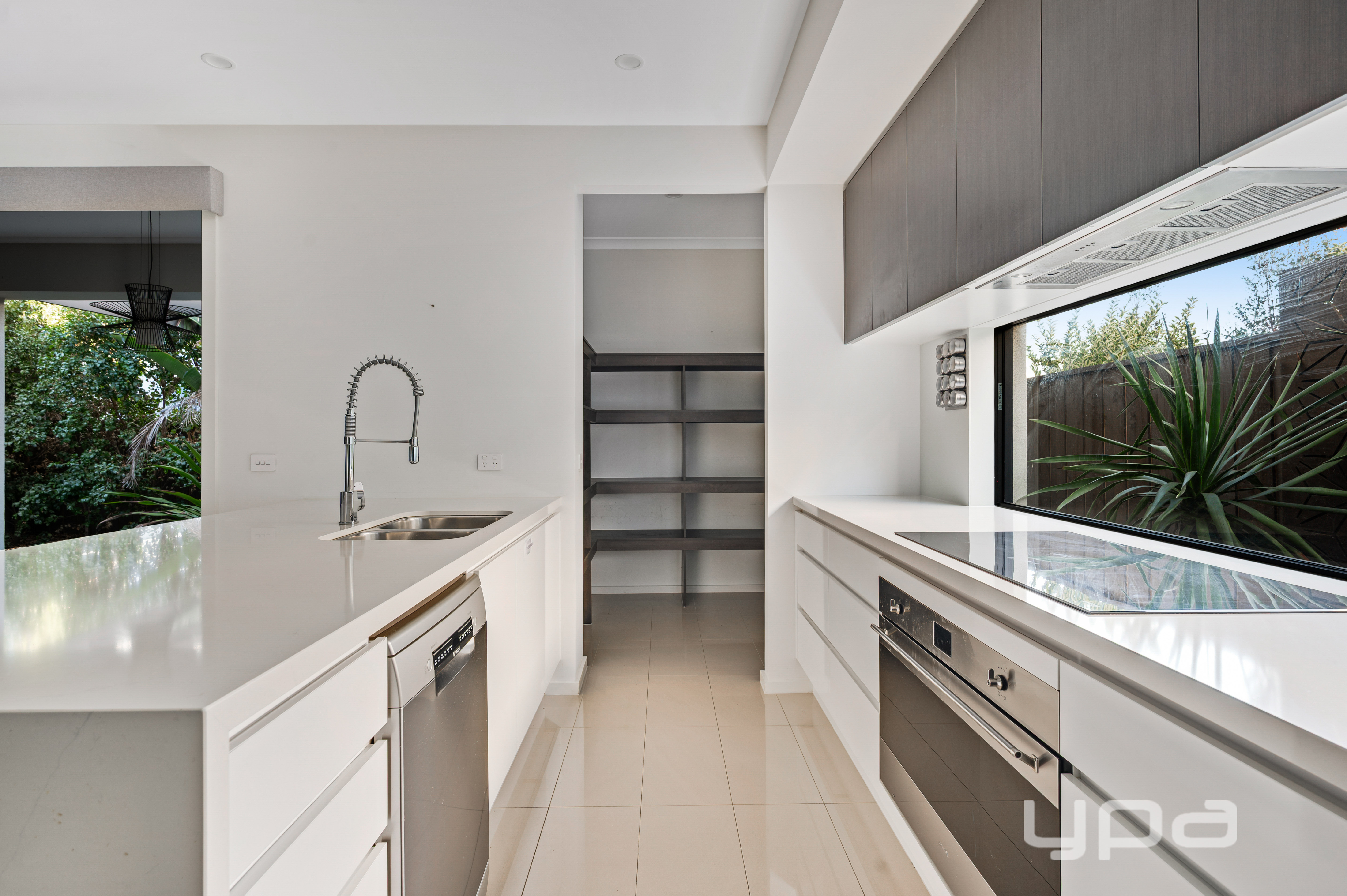 9 Fenway Road, Greenvale, VIC 3059 - Image 8