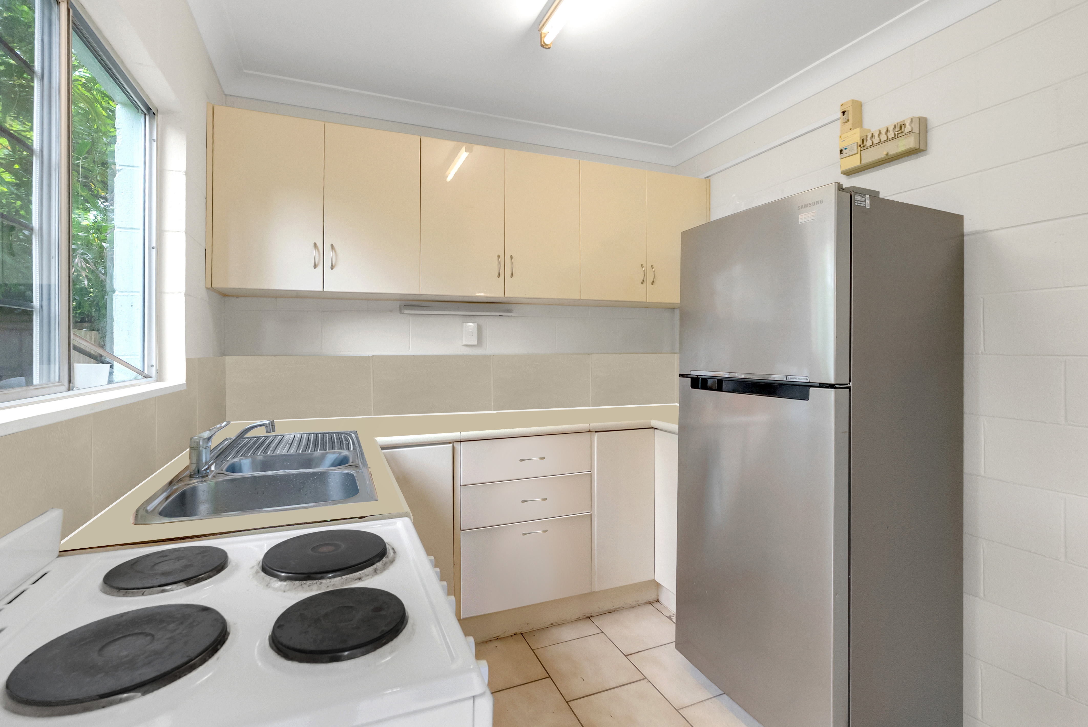 2 199 MCLEOD STREET, CAIRNS NORTH QLD 4870 - Image 4