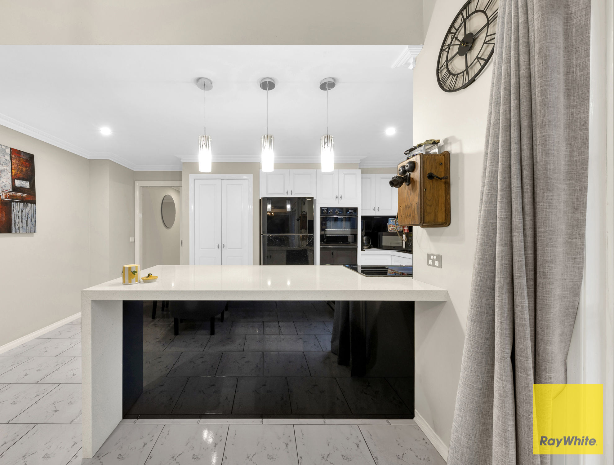 12 IRONBARK DRIVE, Hoppers Crossing VIC 3029 - Image 7