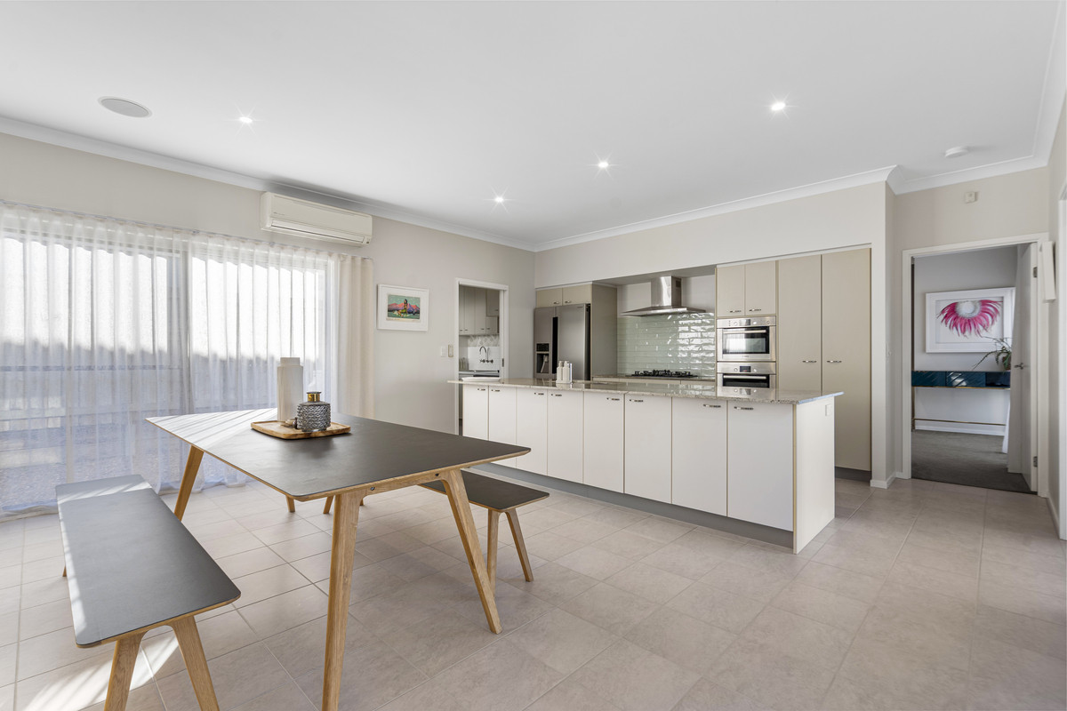 4-bedroom house at 14 Torrens Crescent, Wakerley, QLD 4154, Brisbane, Queensland