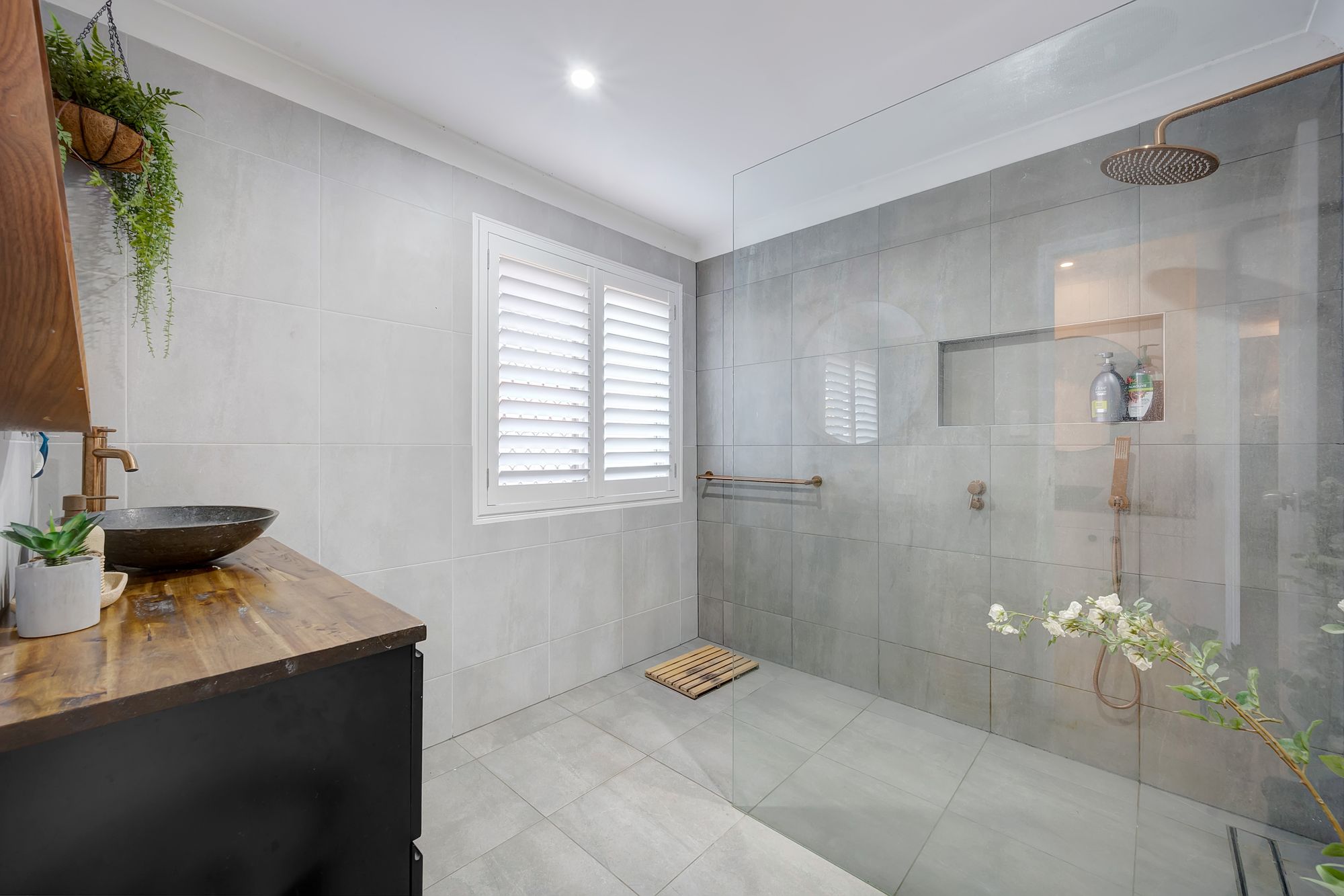 5-bedroom house at 98 Bannockburn Crescent, Parkinson, QLD 4115, , Queensland