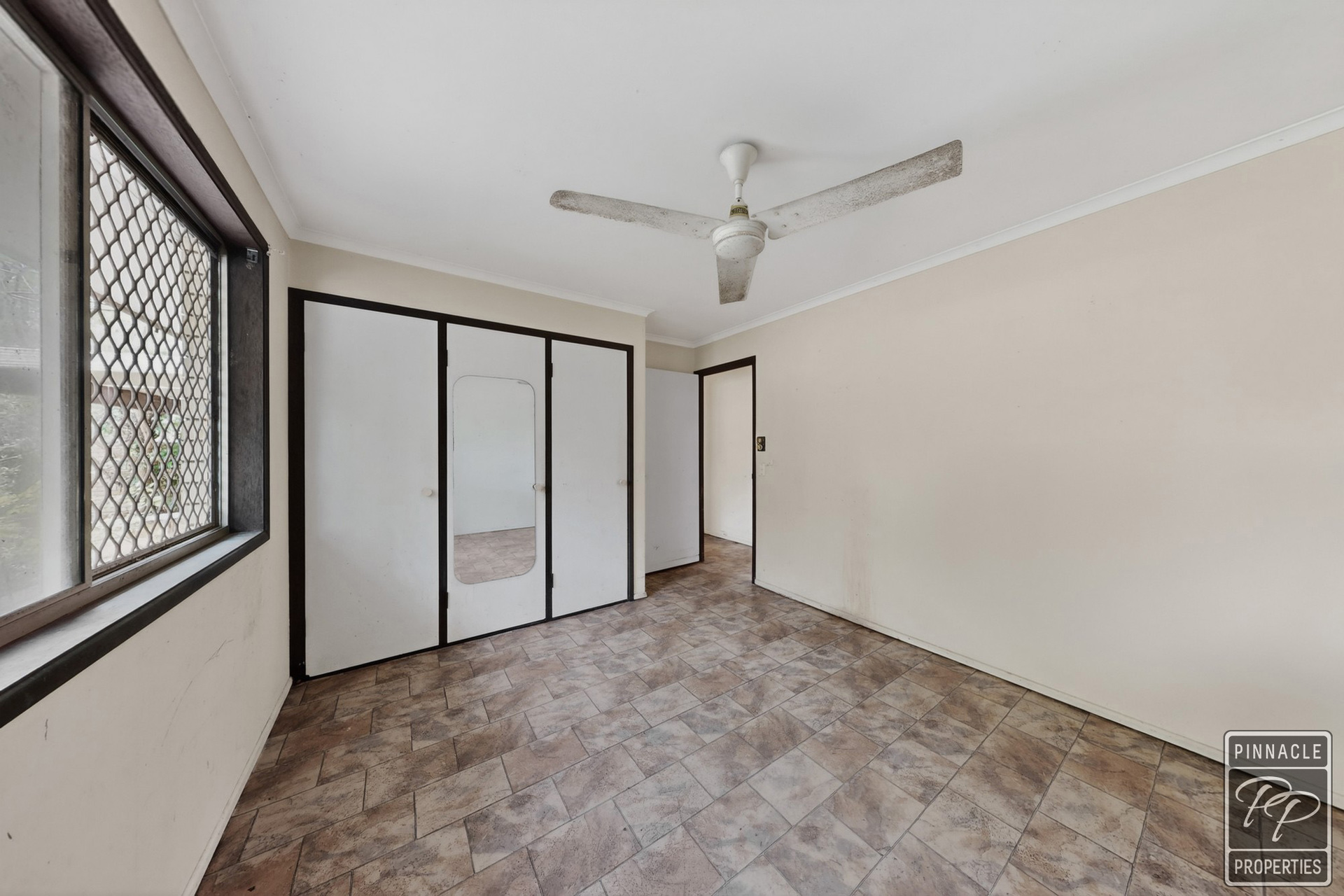 4-bedroom house at 42 Redpath Street, Wishart, QLD 4122, Brisbane, Queensland